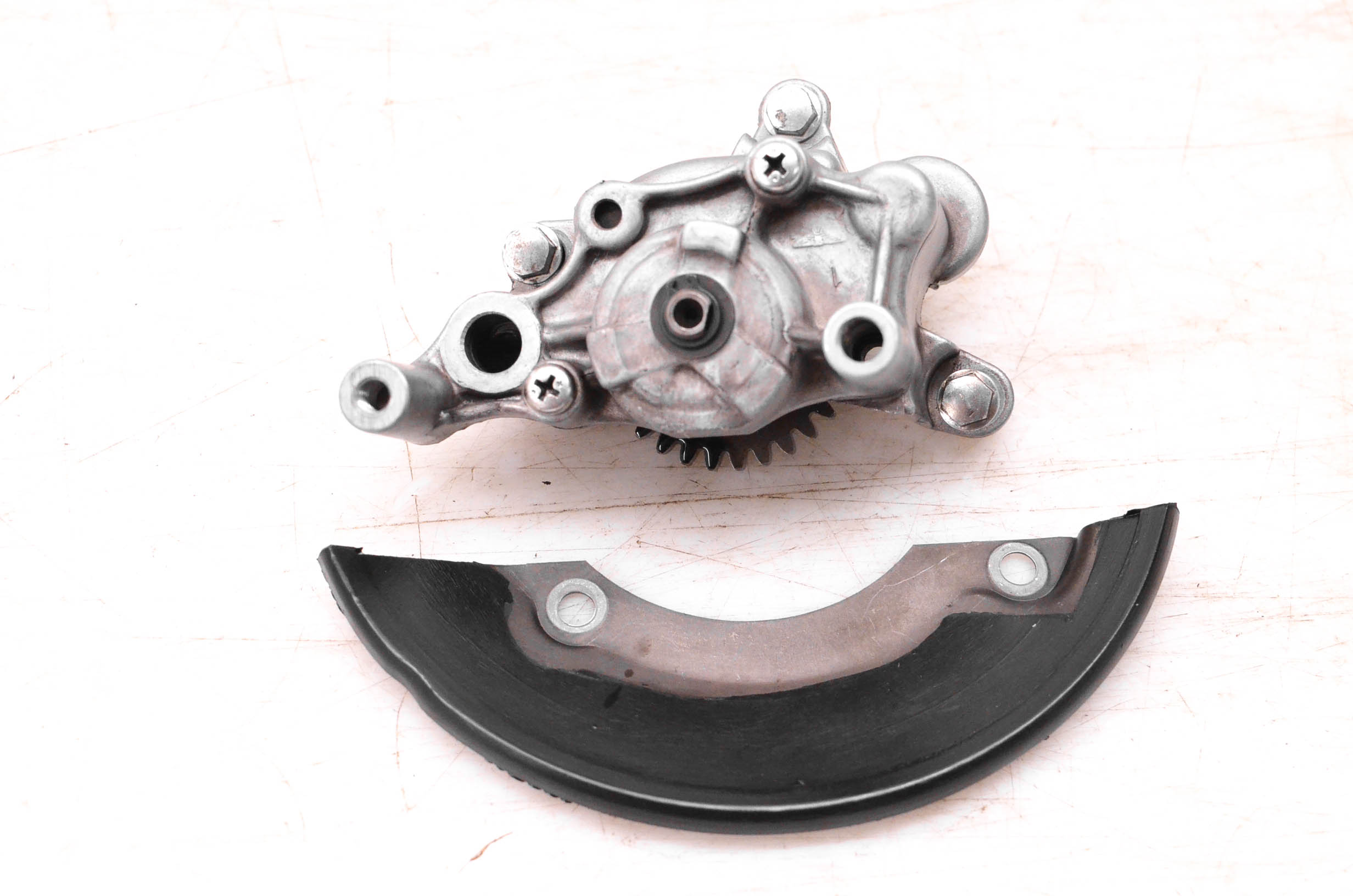 86 Honda Fourtrax 250 2x4 Oil Pump TRX250