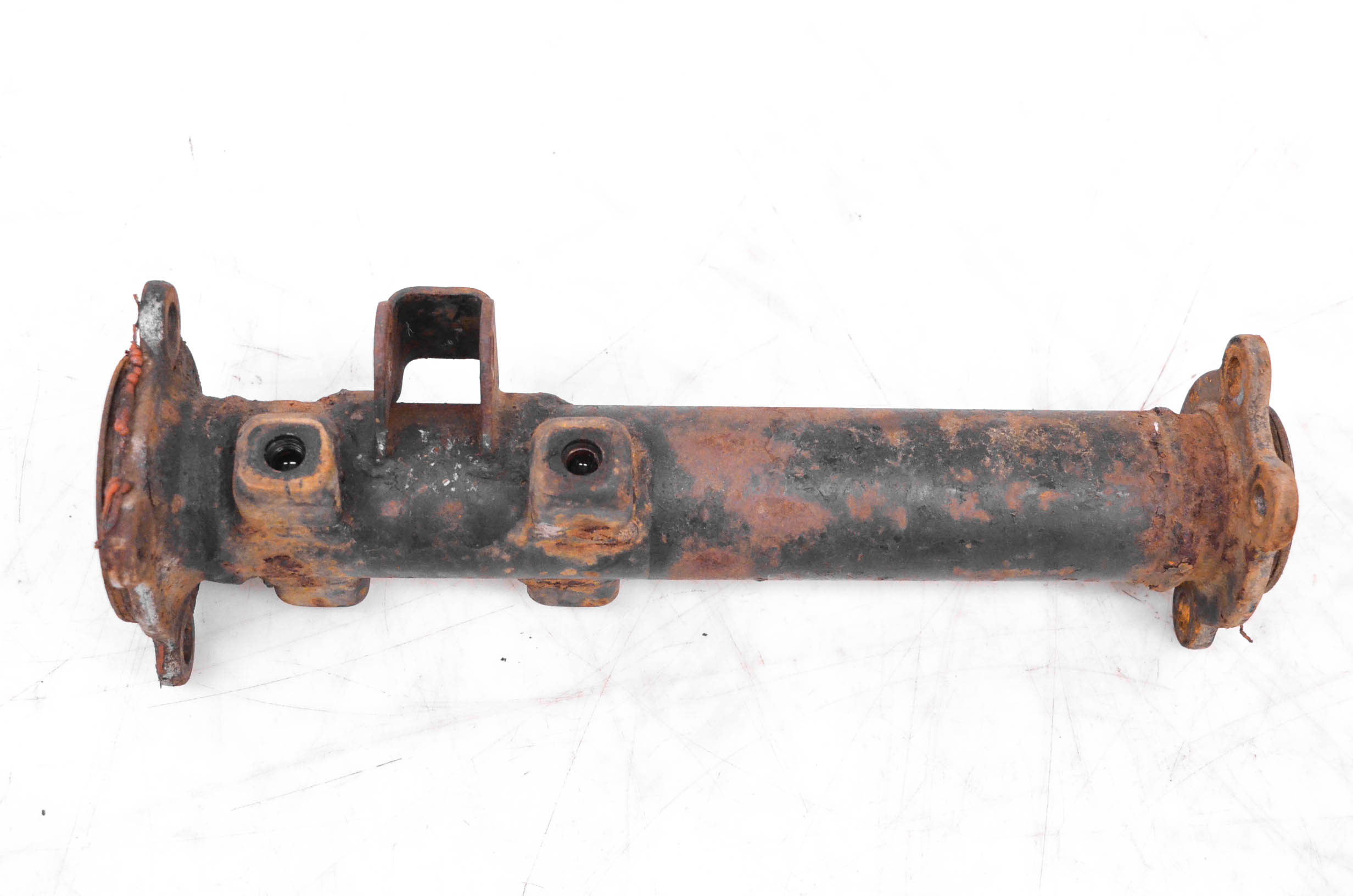 86 Honda Fourtrax 250 2x4 Rear Right Axle Tube Housing TRX250