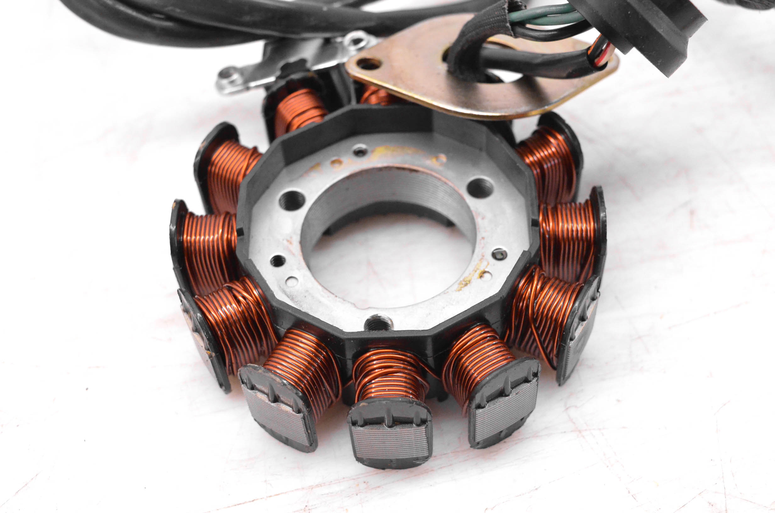 01 Yamaha WaveRunner XLT1200 Stator XA1200