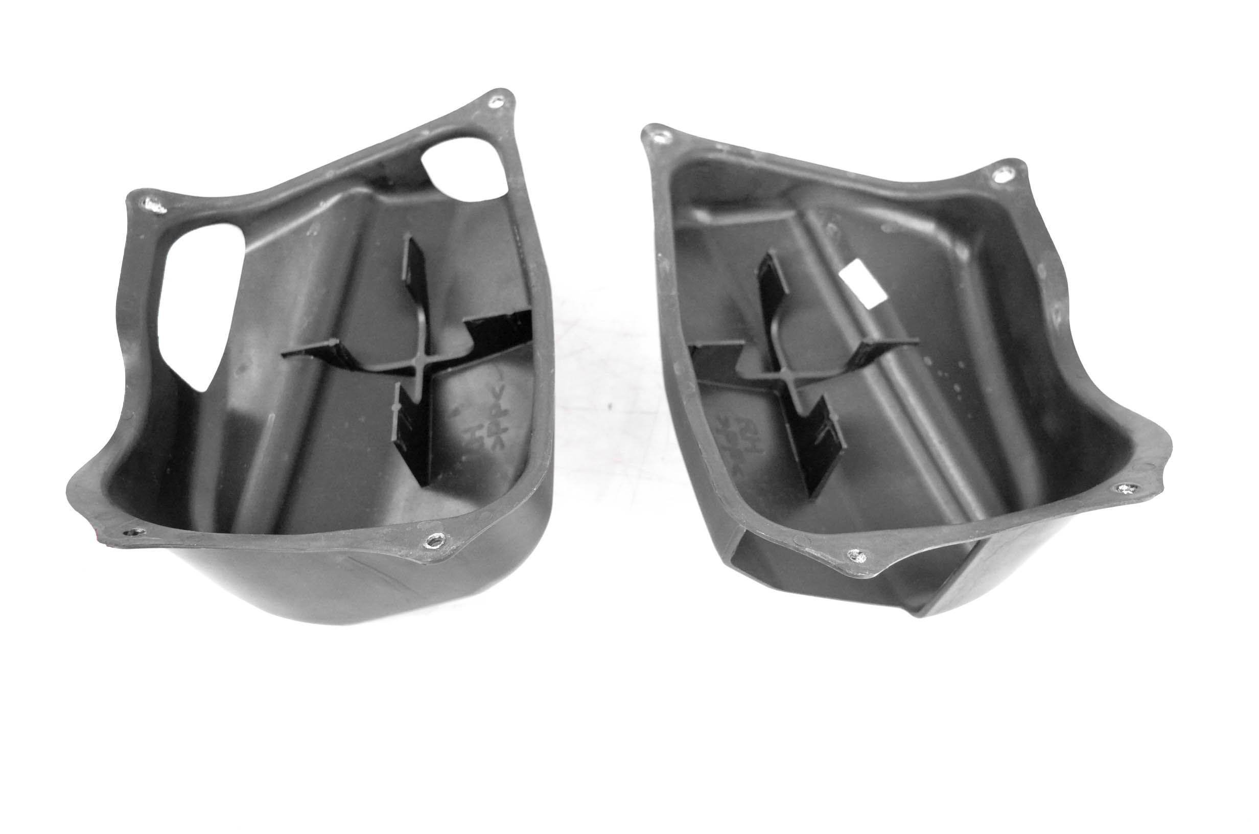 08 Yamaha VX Deluxe Air Intake Covers Left & Right VX1100