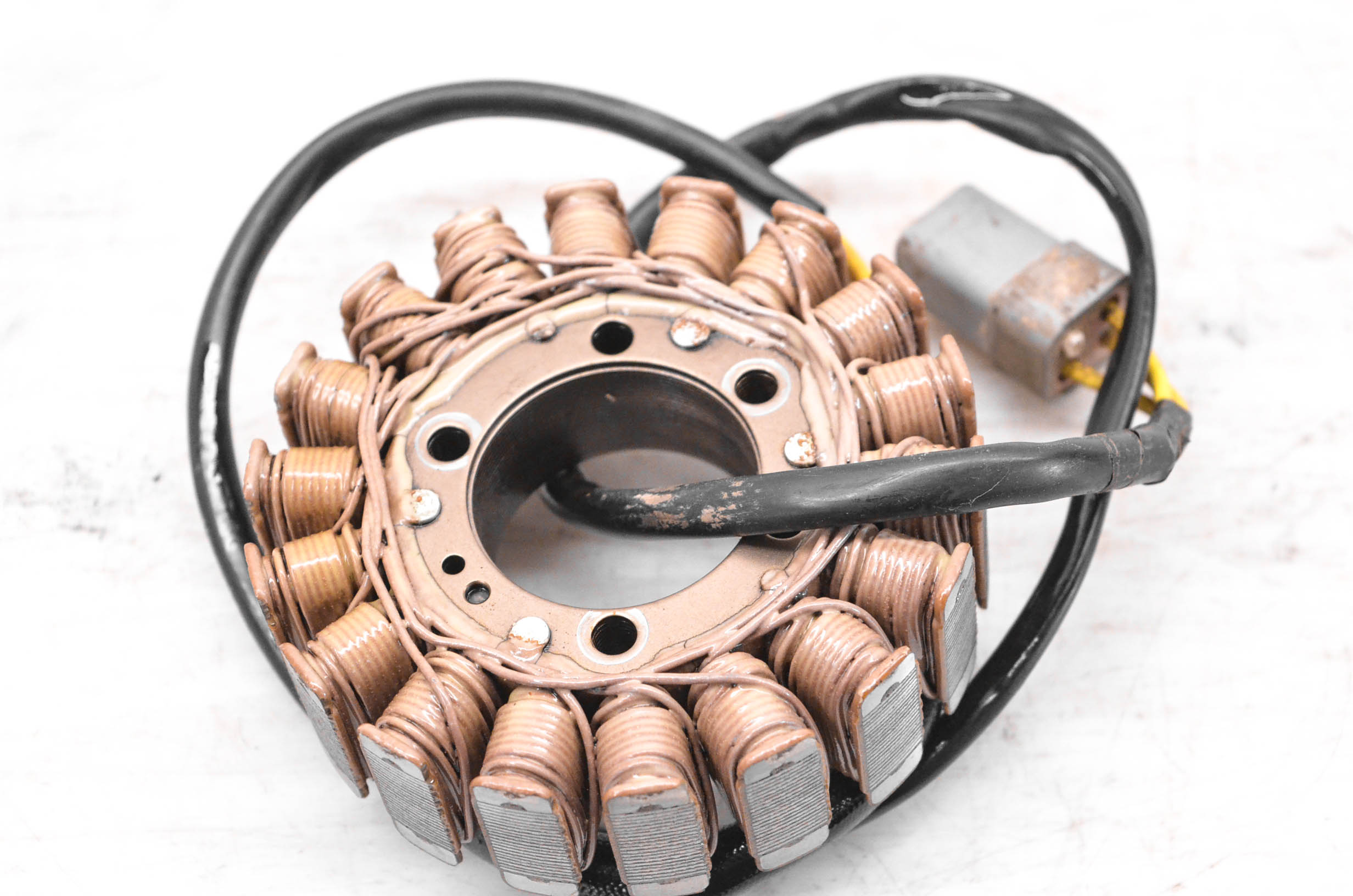 05 Can-Am Outlander 400 XT 4x4 Stator