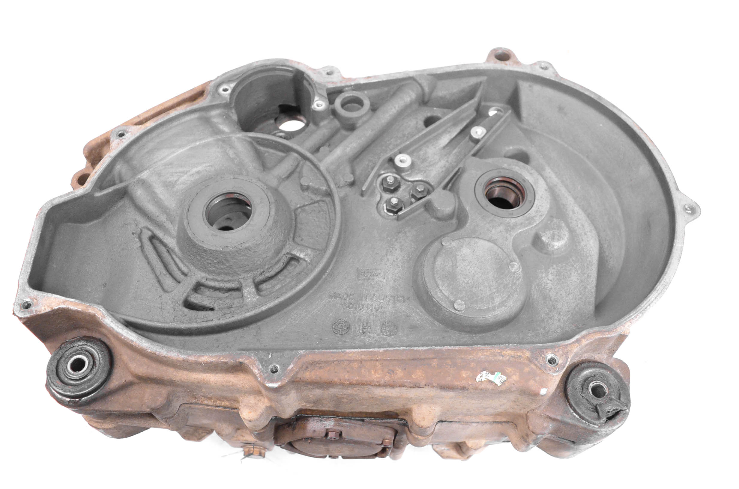 05 Can-Am Outlander 400 XT 4x4 Crankcase Center Crank Case