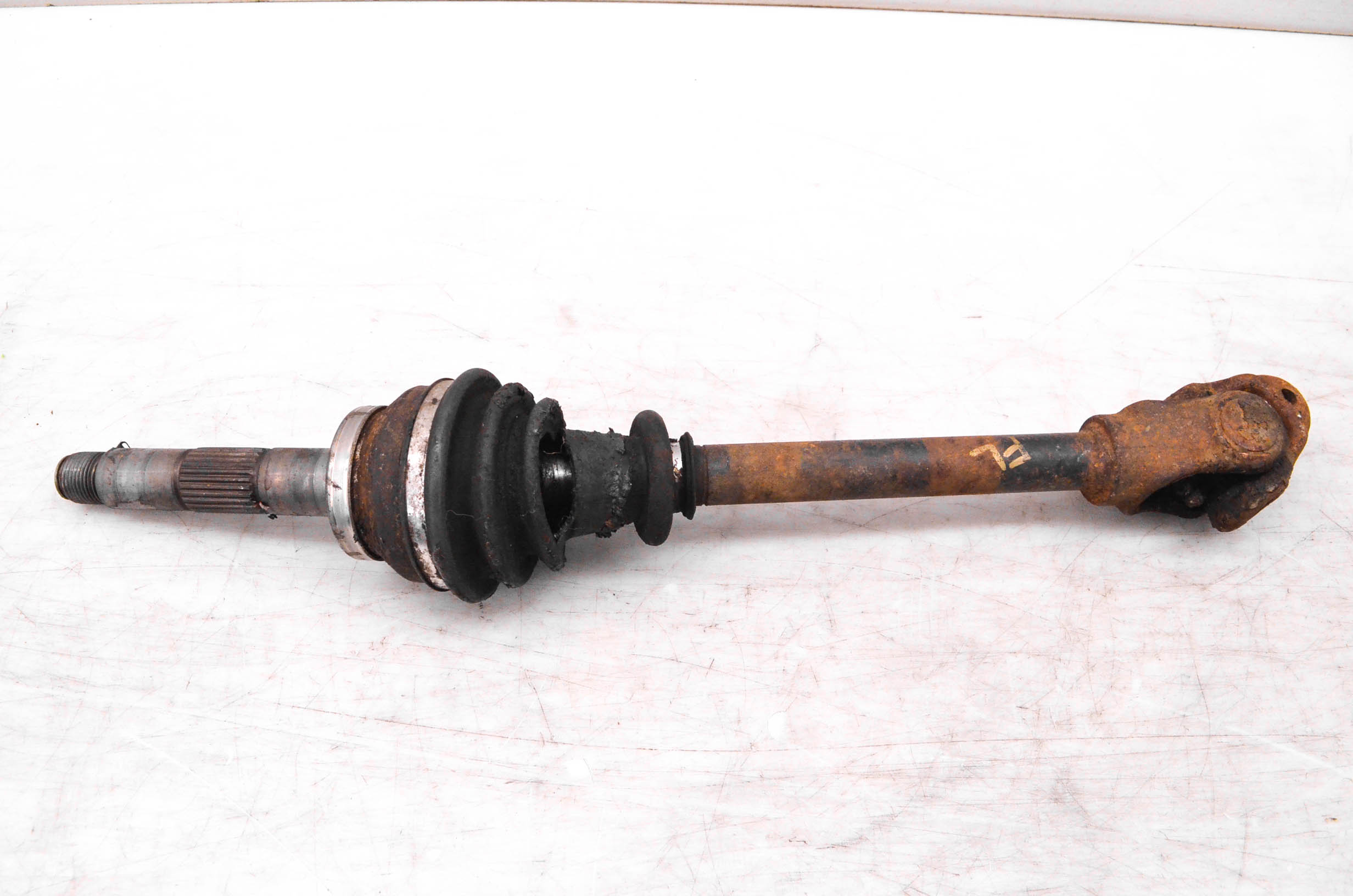 96 Polaris Sportsman 500 4x4 Front Left Cv Axle
