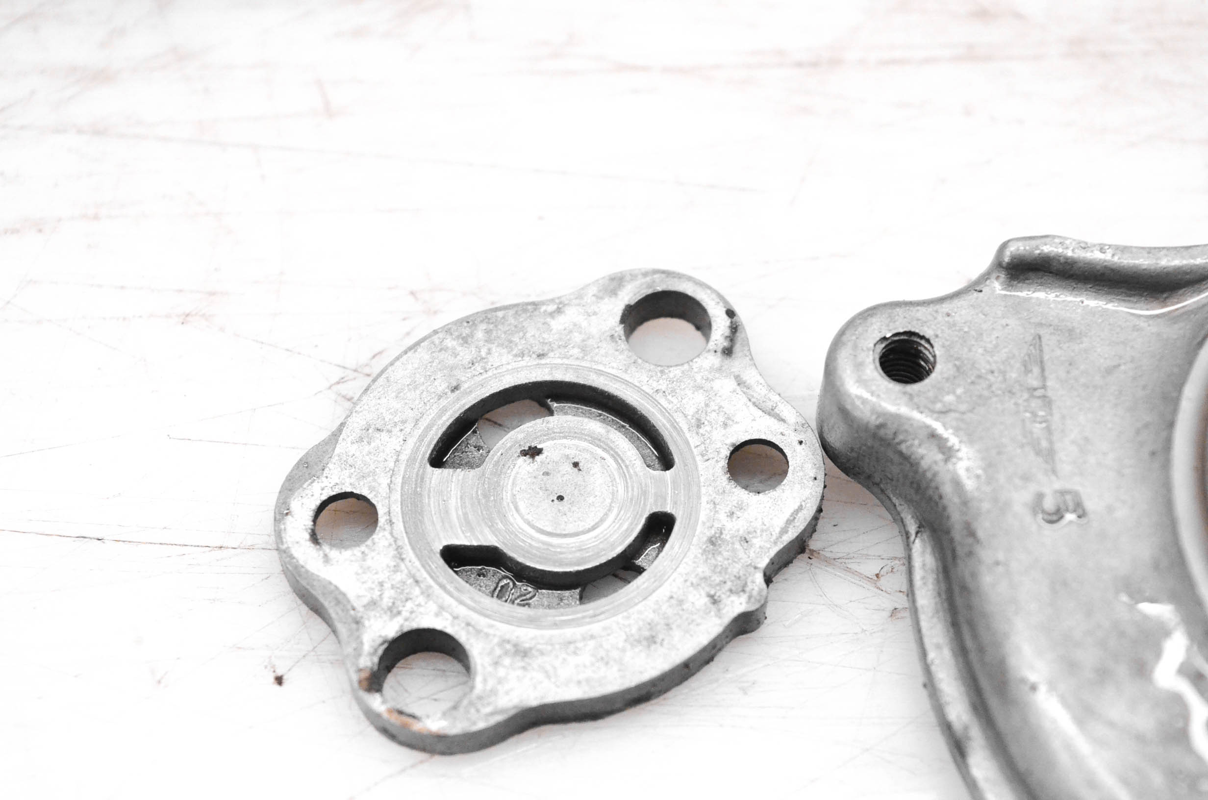 84 Honda ATC200X Oil Pump