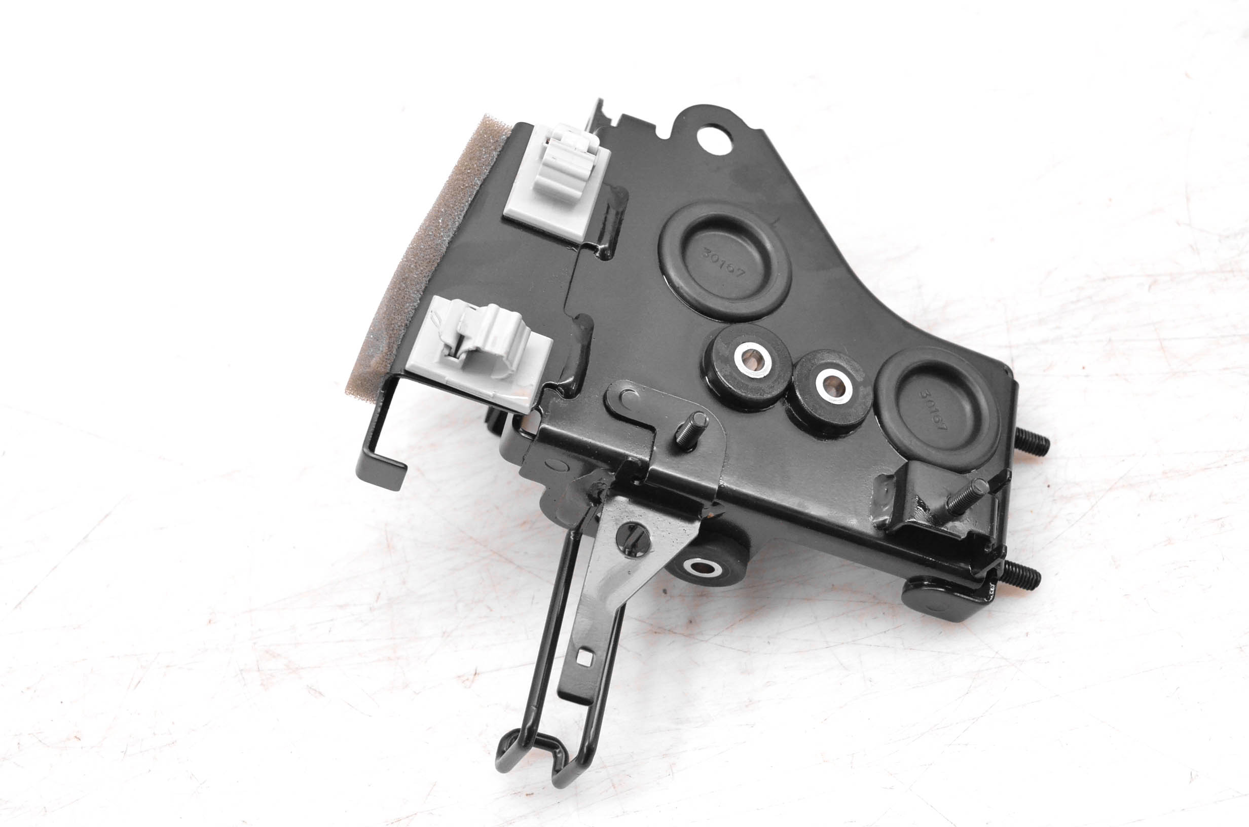 19 Yamaha MT07 Engine Motor Subframe Bracket Mount