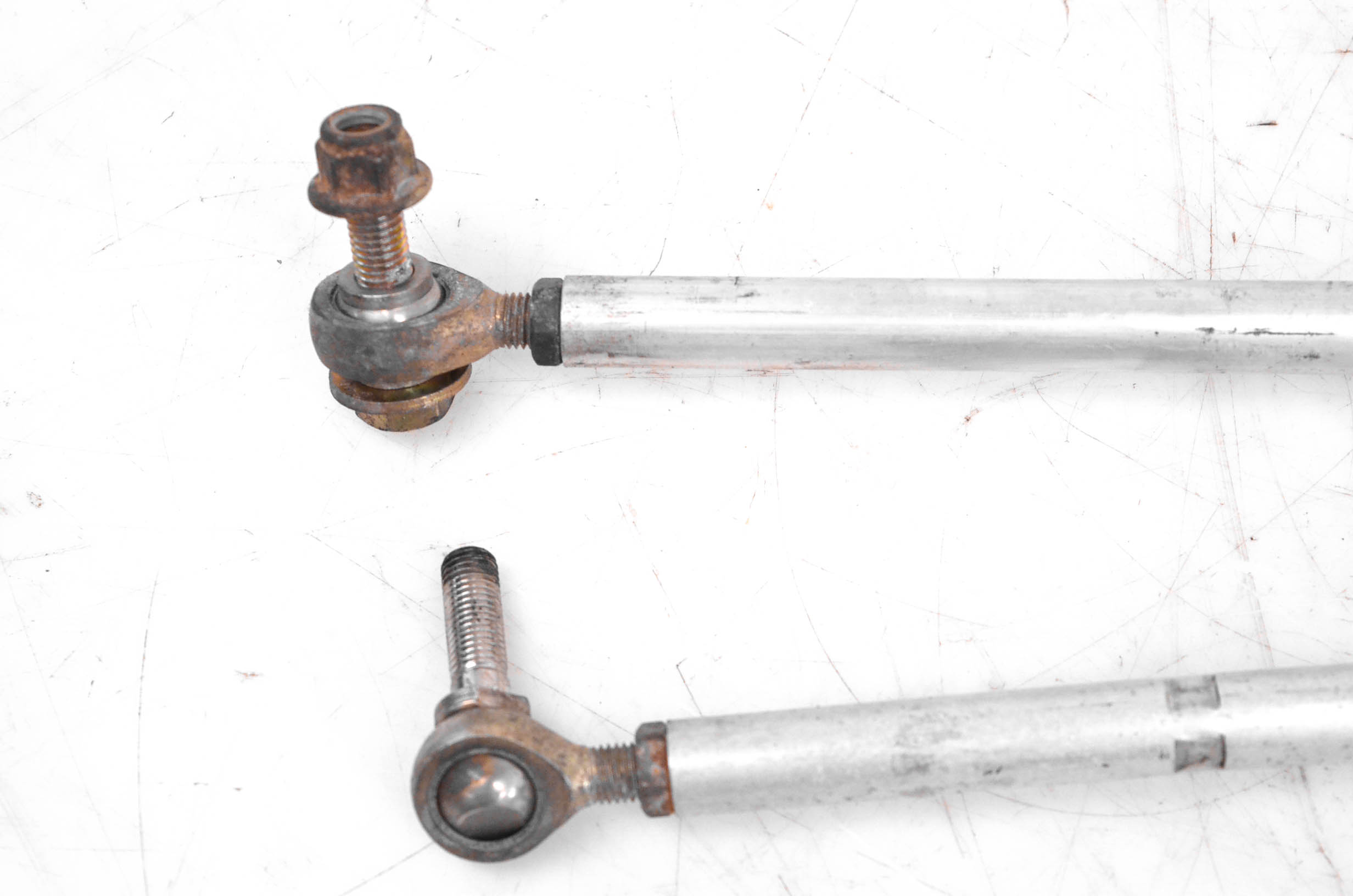 05 Ski-Doo GTX 550F Tie Rods & Ends 136"