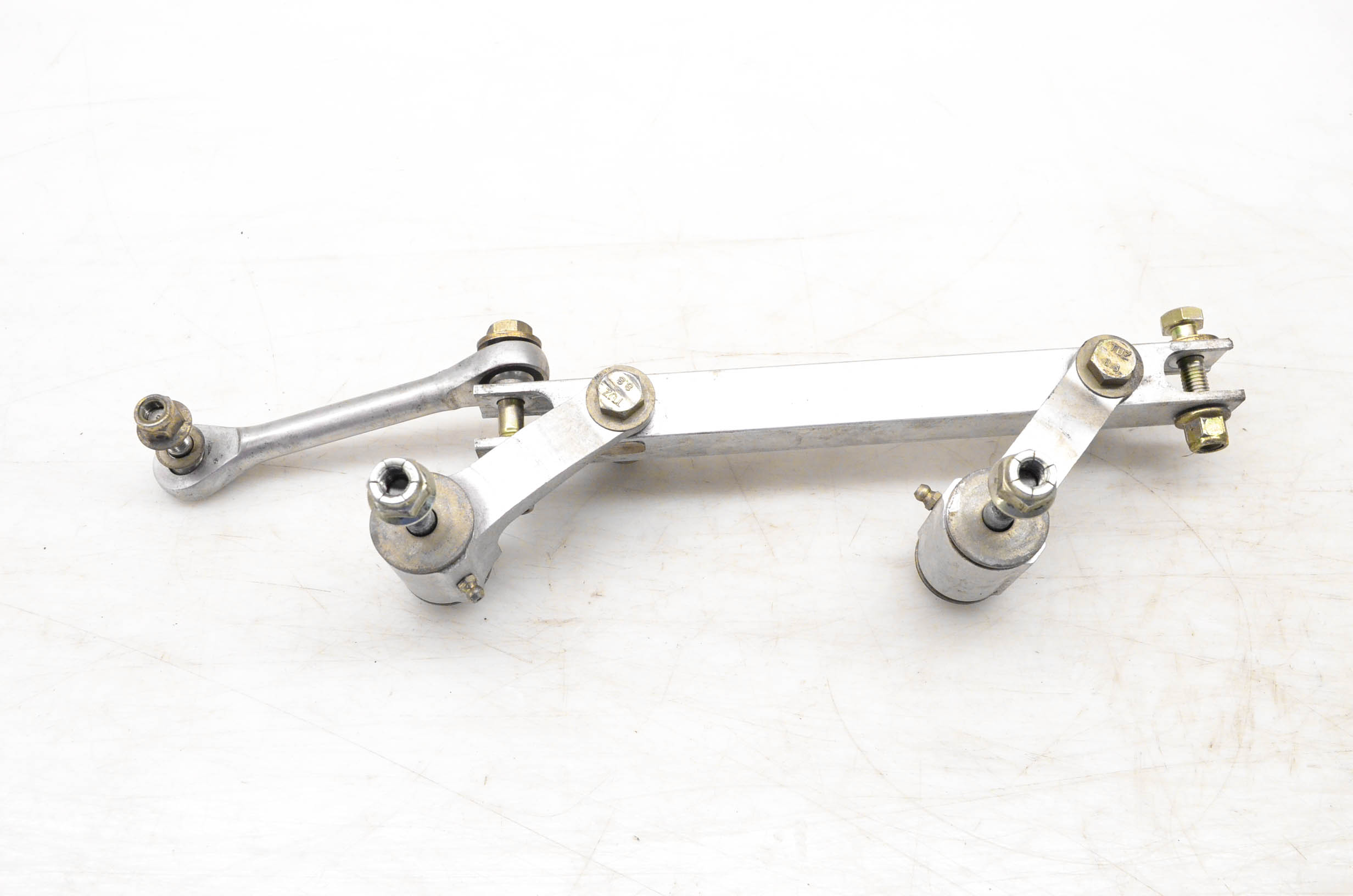 07 Ski-Doo MXZ Renegade 600 HO SDI Steering Swivel Arm & Linkage 136"