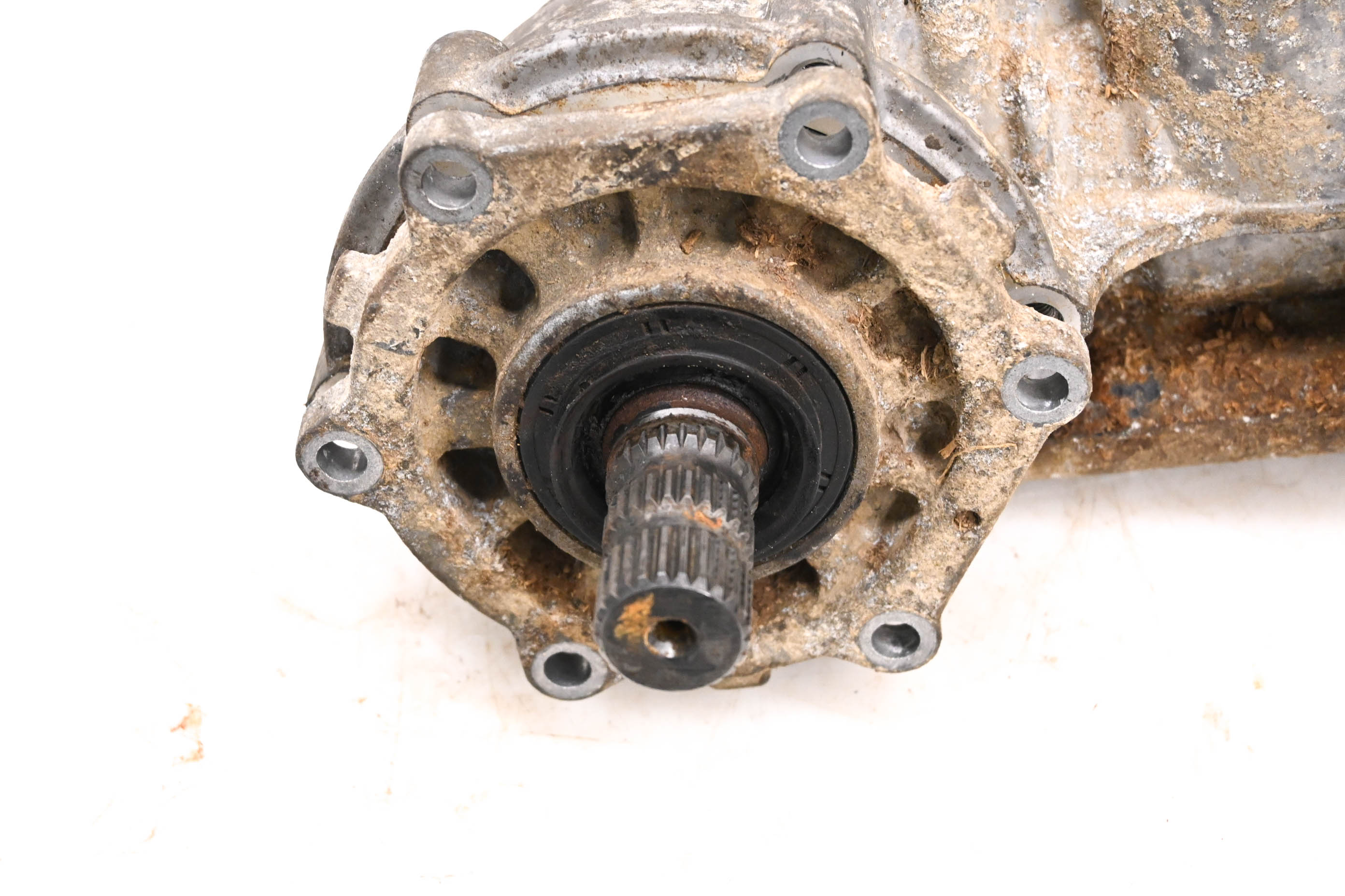 16 Kawasaki Mule Pro-DXT EPS 4x4 Transfer Case Side Gear Case KAF1000