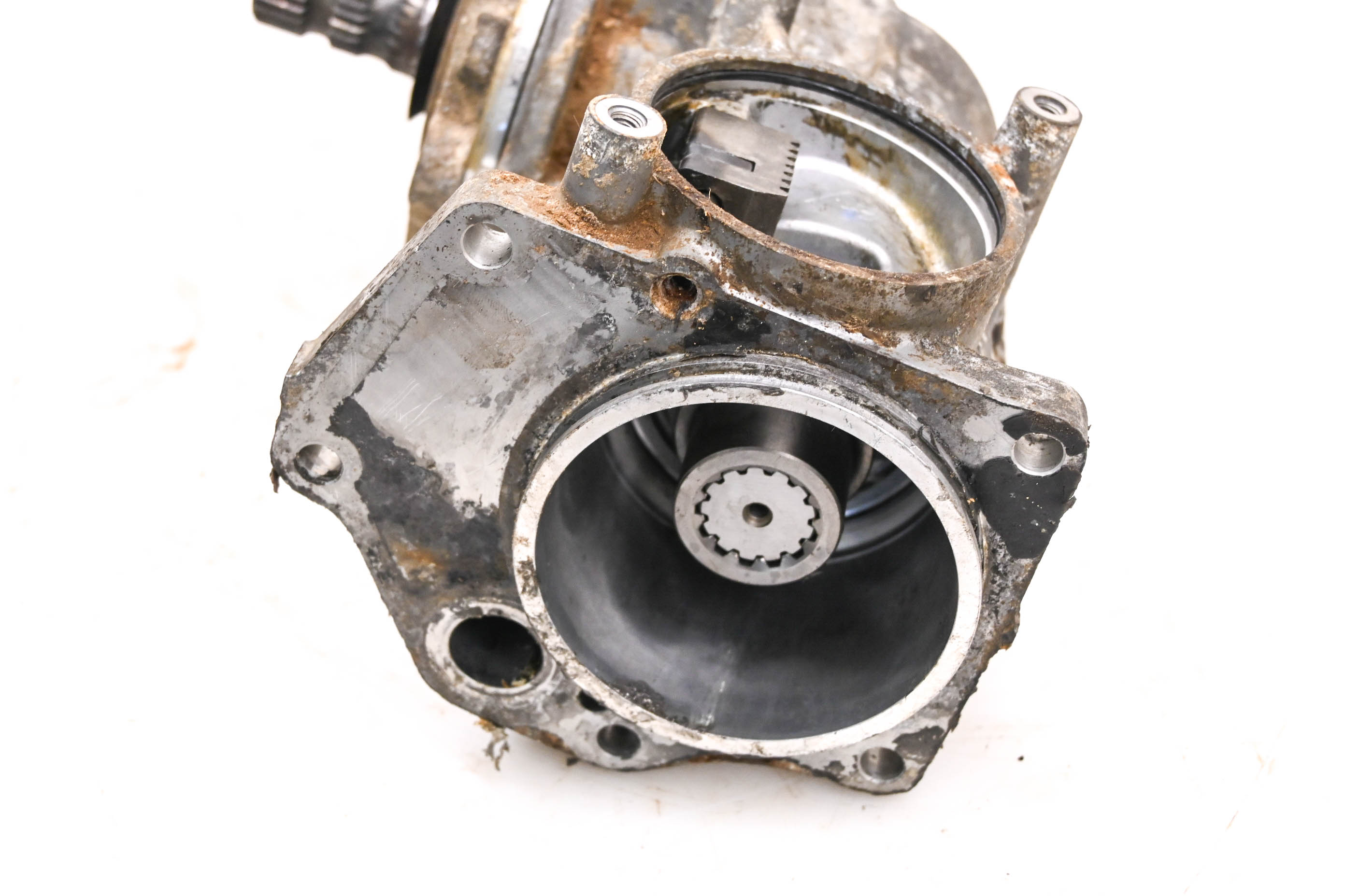 16 Kawasaki Mule Pro-DXT EPS 4x4 Transfer Case Side Gear Case KAF1000