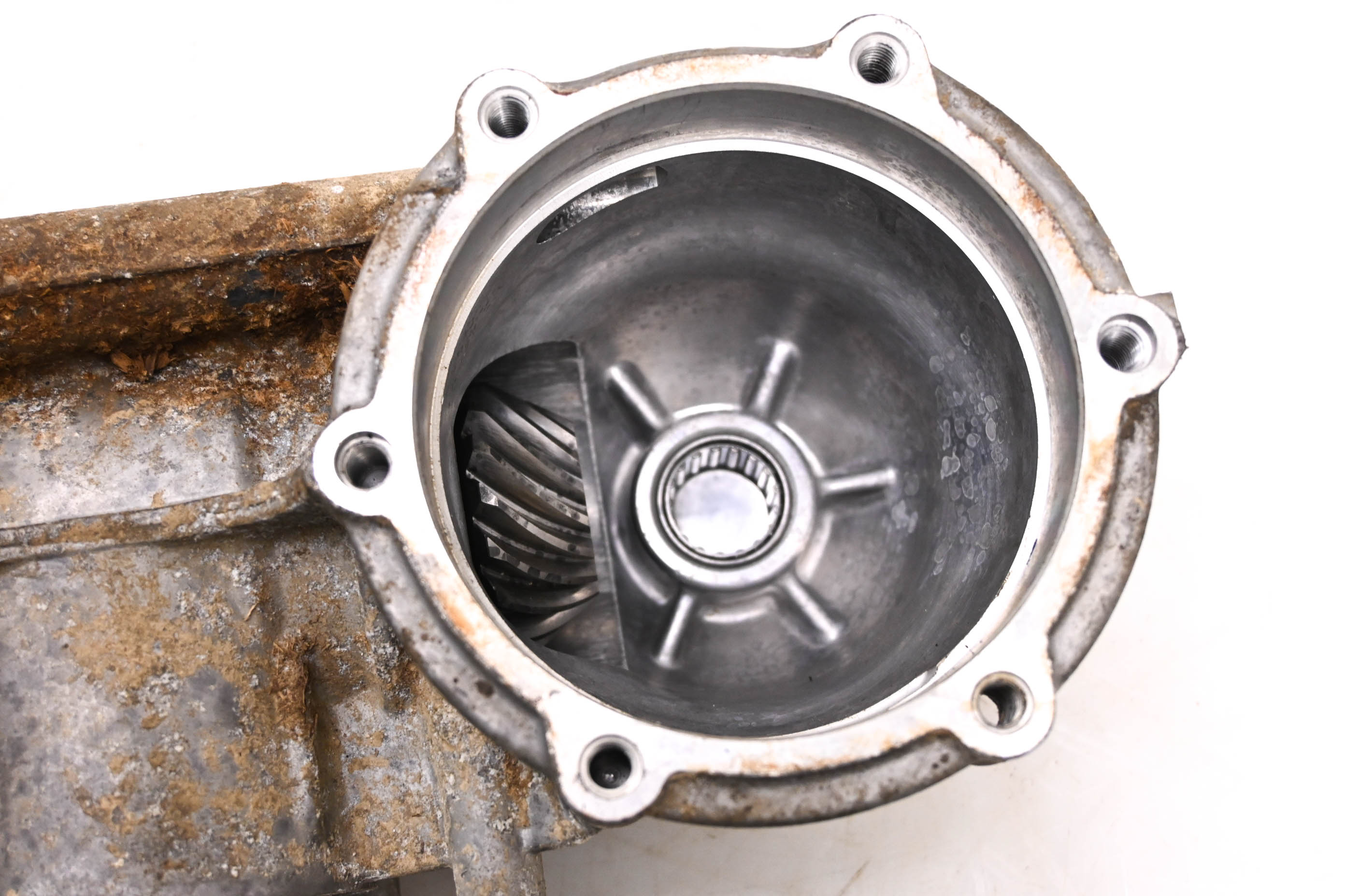 16 Kawasaki Mule Pro-DXT EPS 4x4 Transfer Case Side Gear Case KAF1000