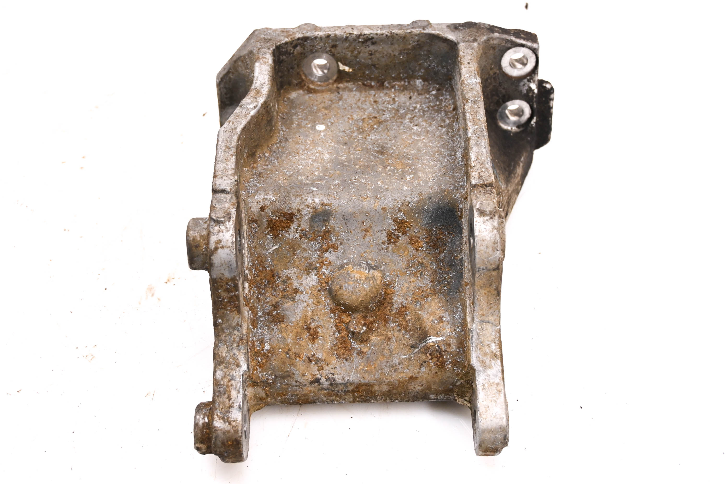 16 Kawasaki Mule Pro-DXT EPS 4x4 Transmission Gear Box Support Bracket Mount KAF1000