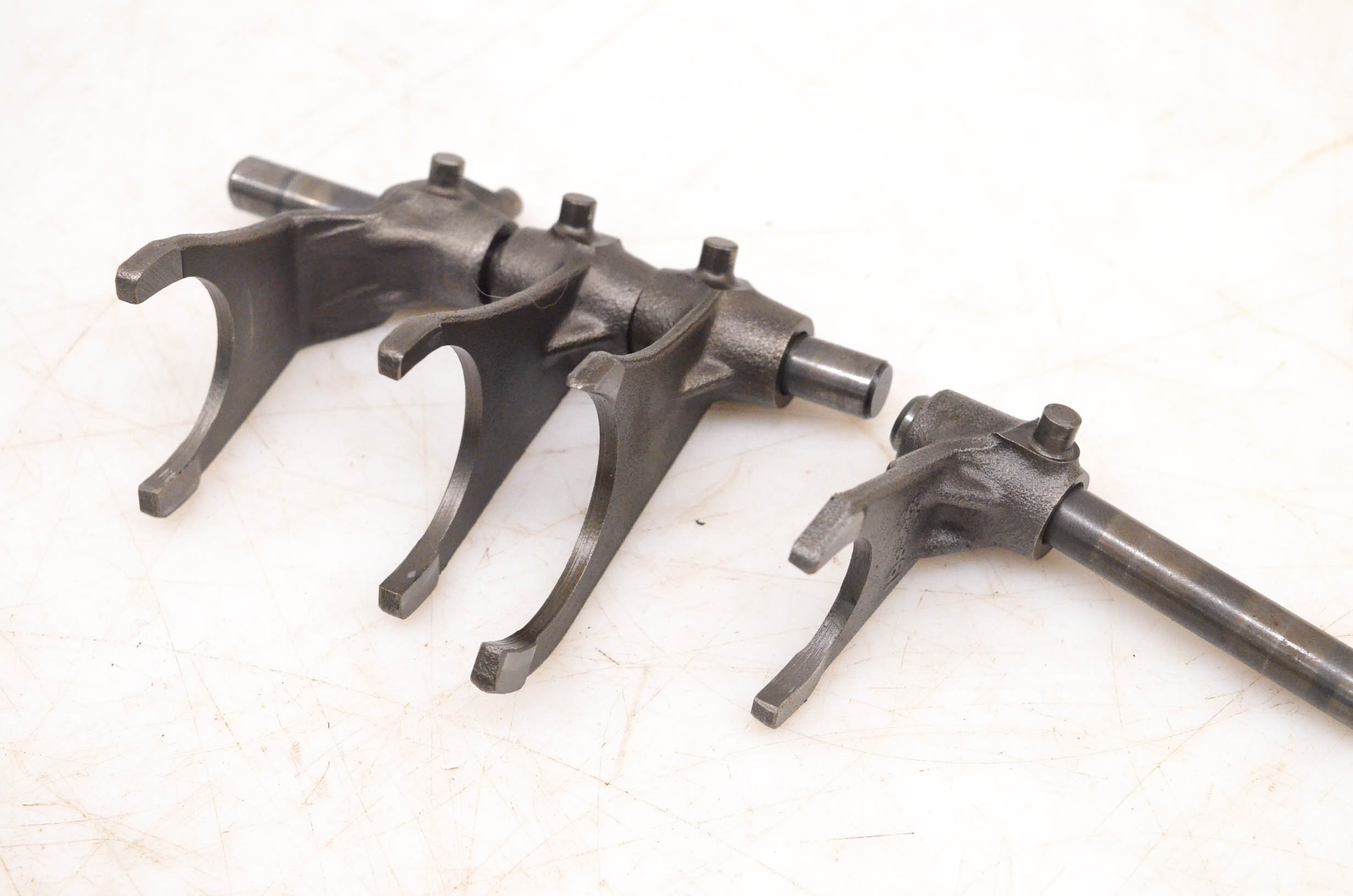 98 Arctic Cat 300 4x4 Transmission Shift Forks & Drum