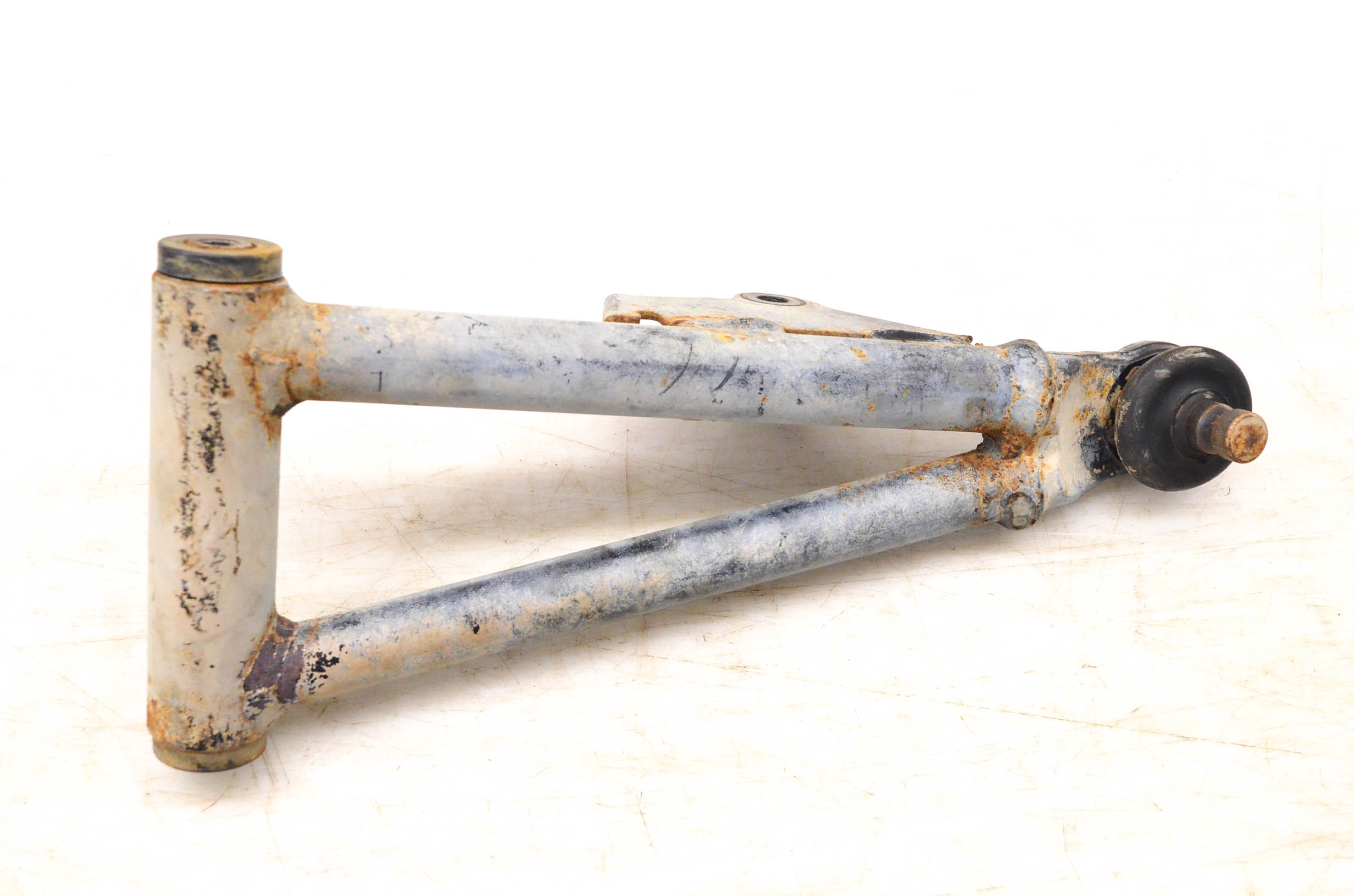 02 Arctic Cat 500 4x4 TBX Front Upper Right A-Arm