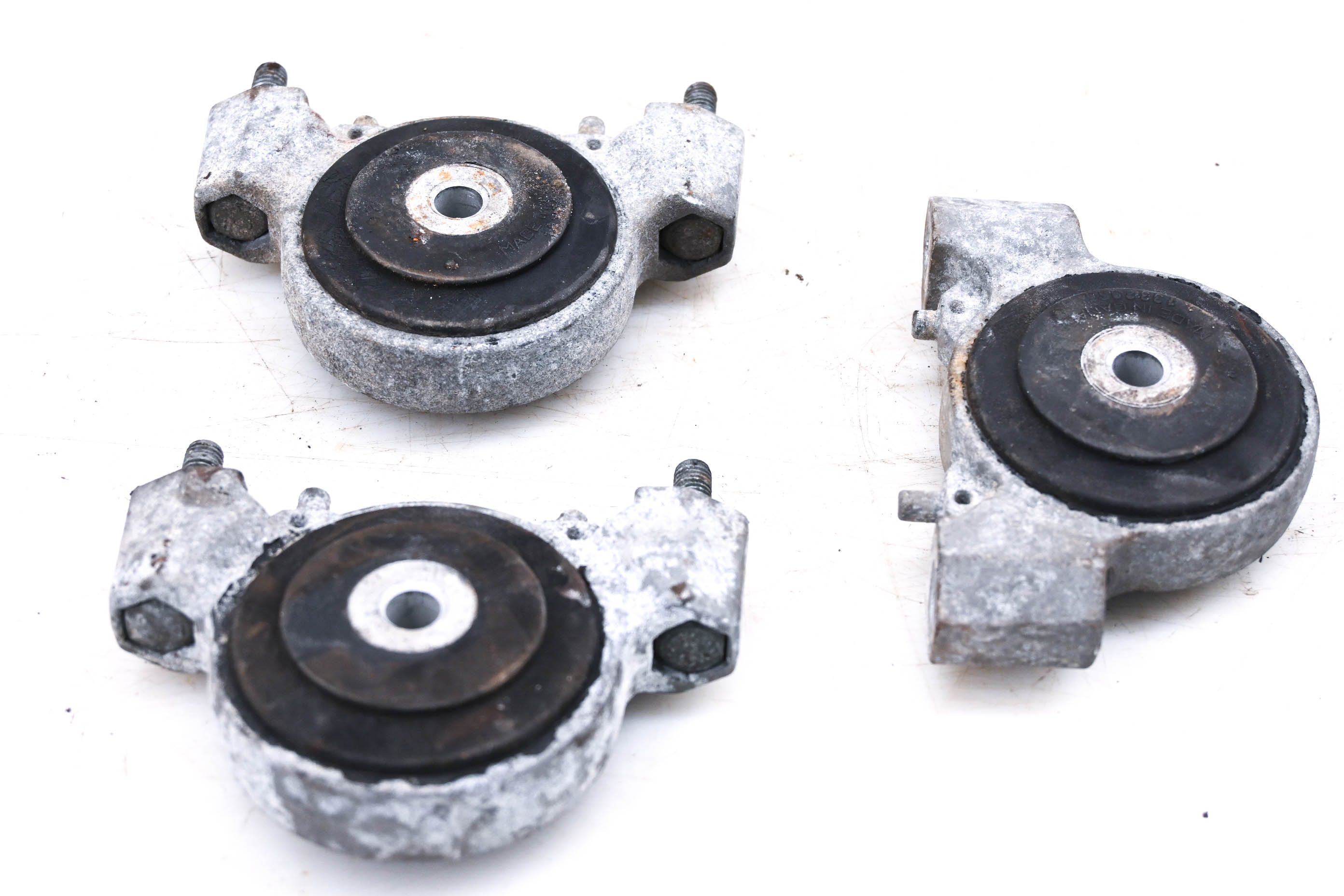 16 Polaris M1400 2x4 Engine & Gearcase Support Brackets Mounts