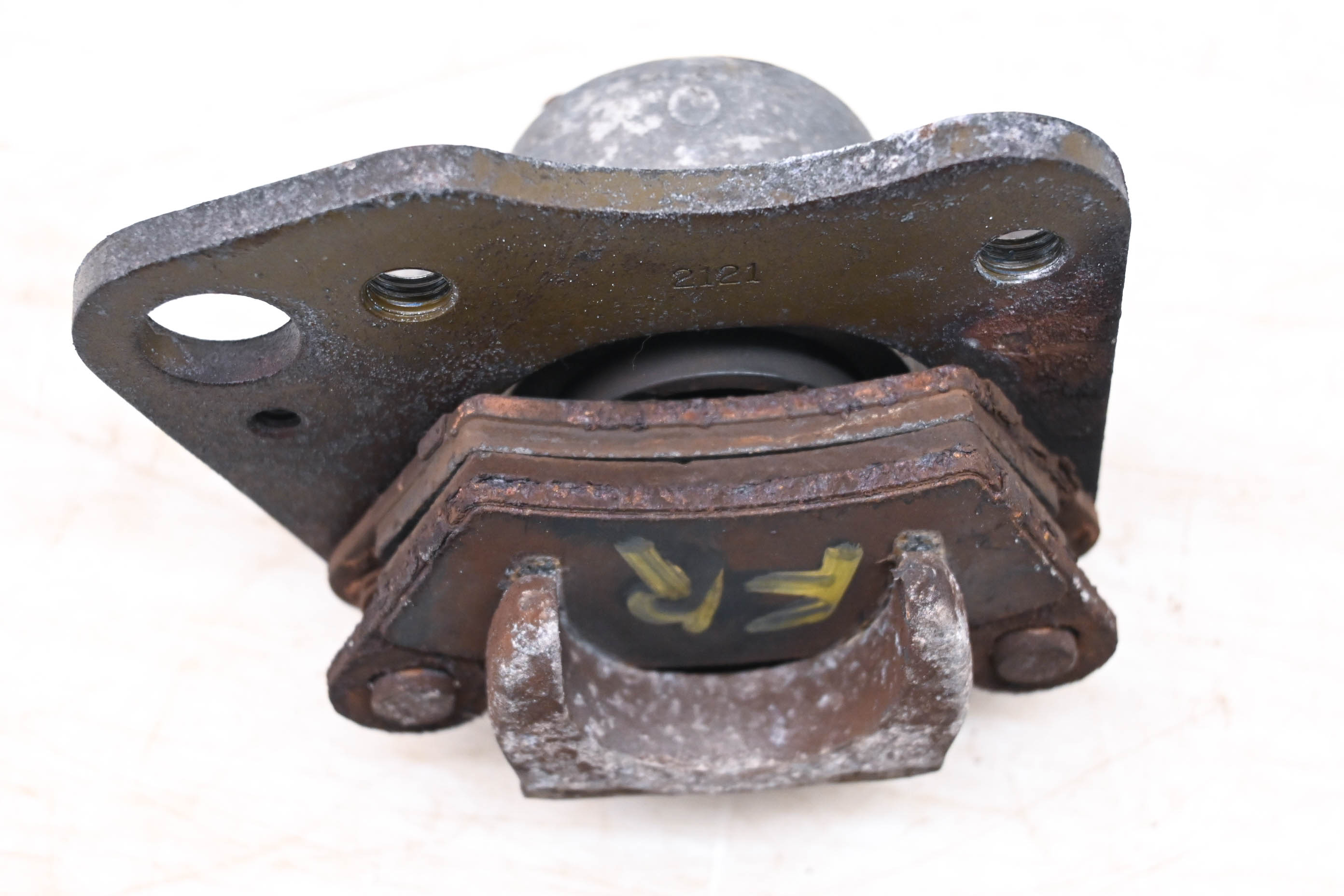 16 Polaris M1400 2x4 Front Right Brake Caliper