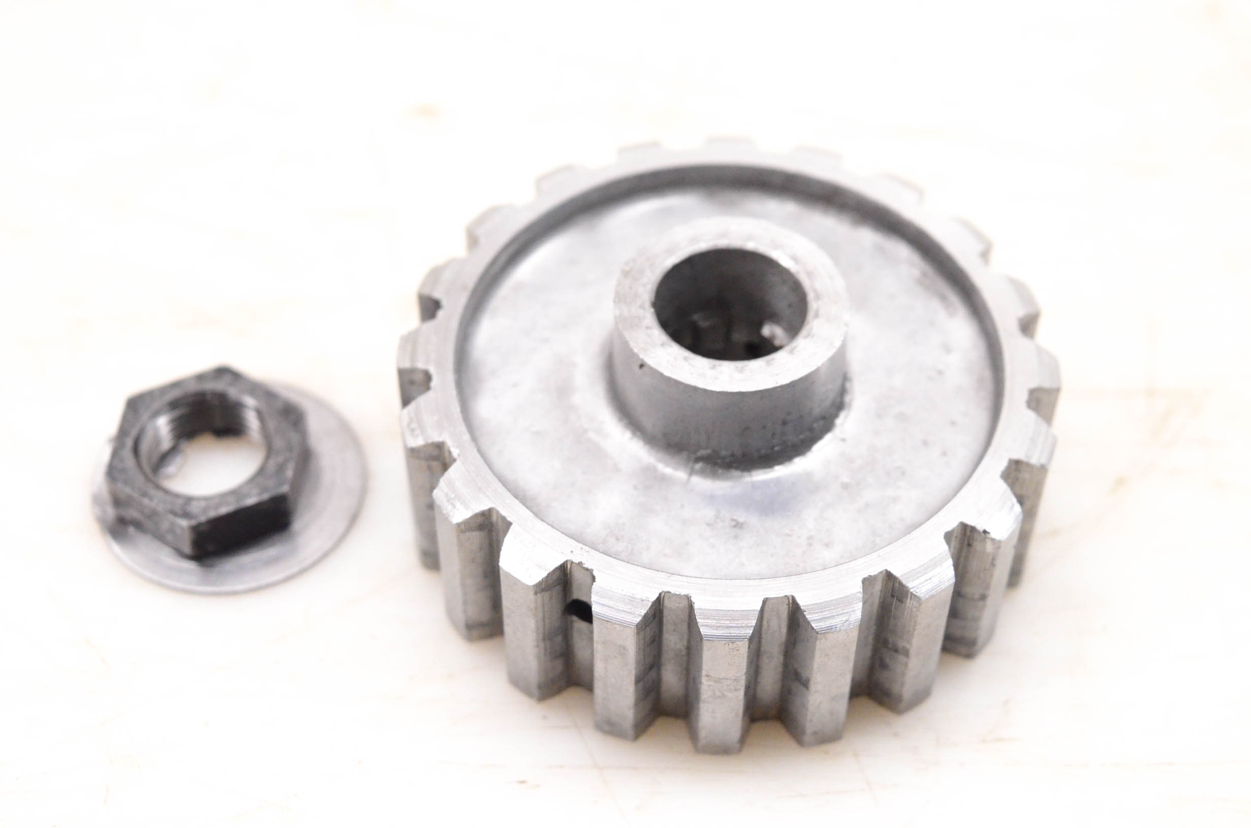 73 Suzuki Trailhopper 50 Inner Clutch Hub MT50