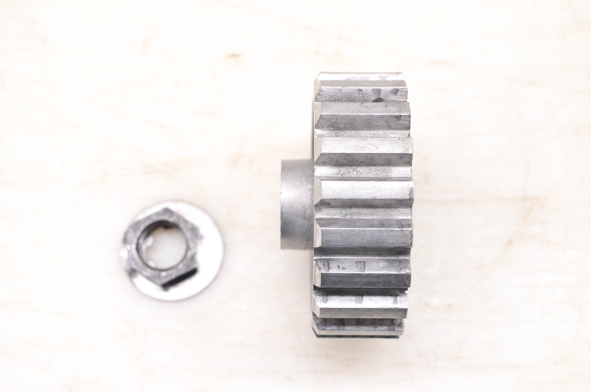 73 Suzuki Trailhopper 50 Inner Clutch Hub MT50