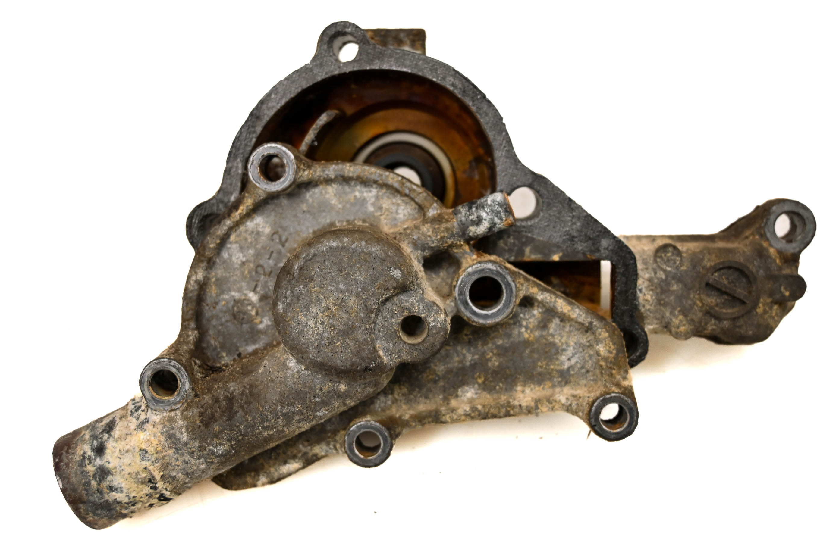 03 Kawasaki Mule 3010 4x4 Water Pump Housing KAF620
