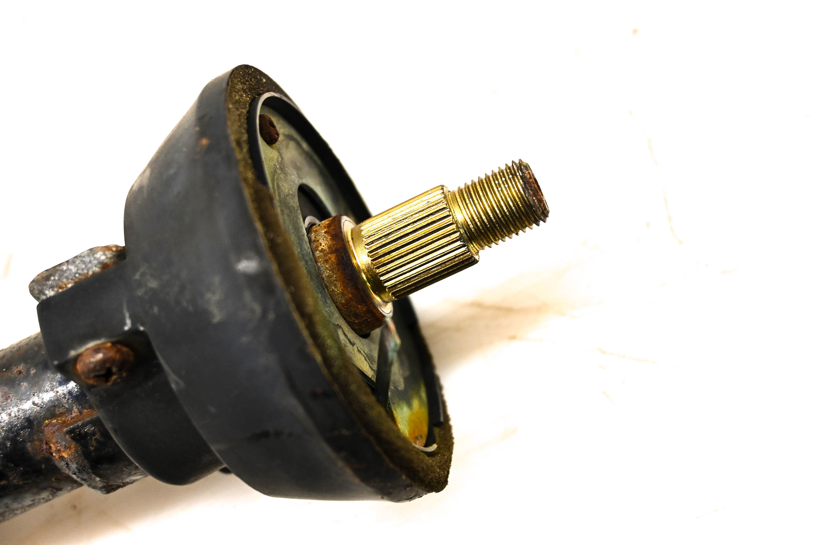 03 Kawasaki Mule 3010 4x4 Upper Steering Stem KAF620