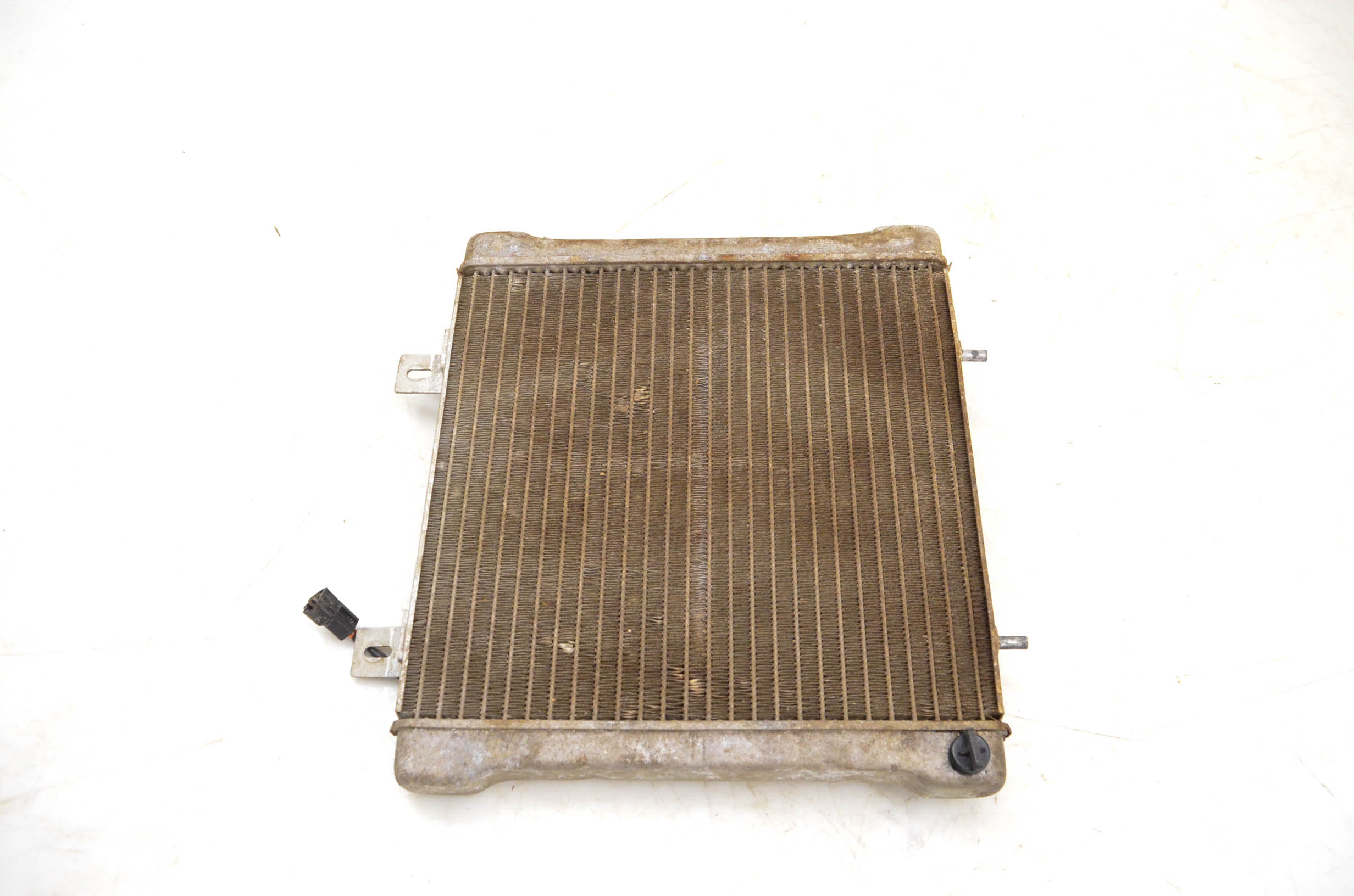 00 Polaris Xpedition 425 4x4 Radiator