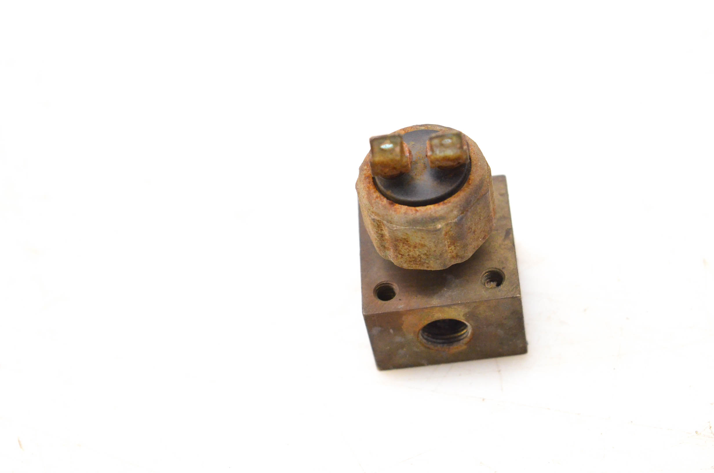 98 Polaris Xplorer 300 4x4 Rear Brake Tail Light Switch Sensor