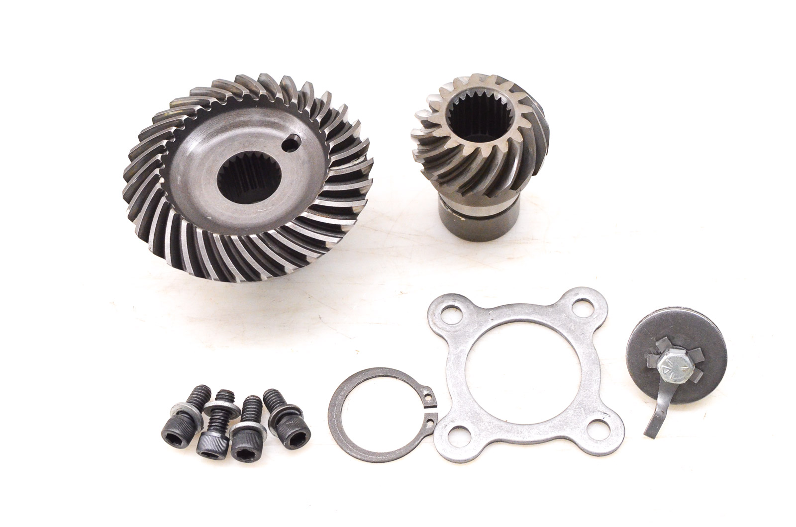 01 Polaris Sportsman 400 4x4 Transmission Bevel Gears