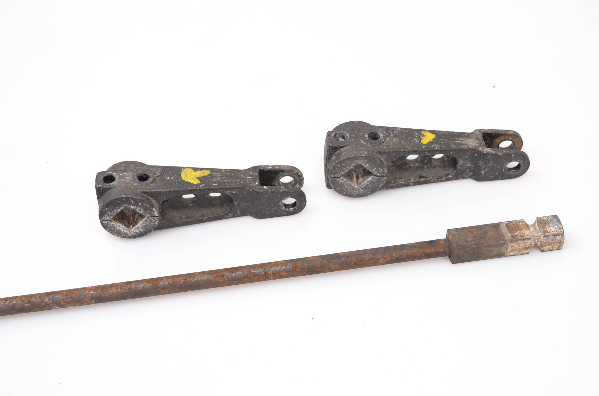 98 Arctic Cat ZR 600 EFI LE XC Front Swaybar