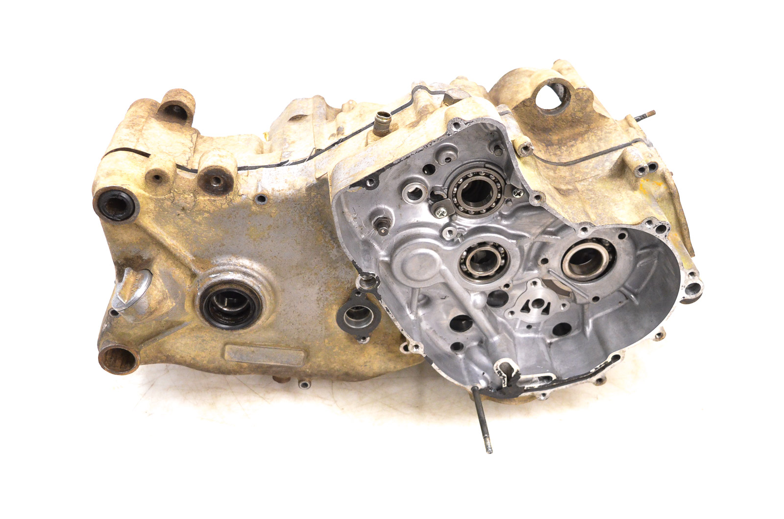 92 Suzuki Quadrunner 250 2x4 Crankcase Center Crank Case LTF250