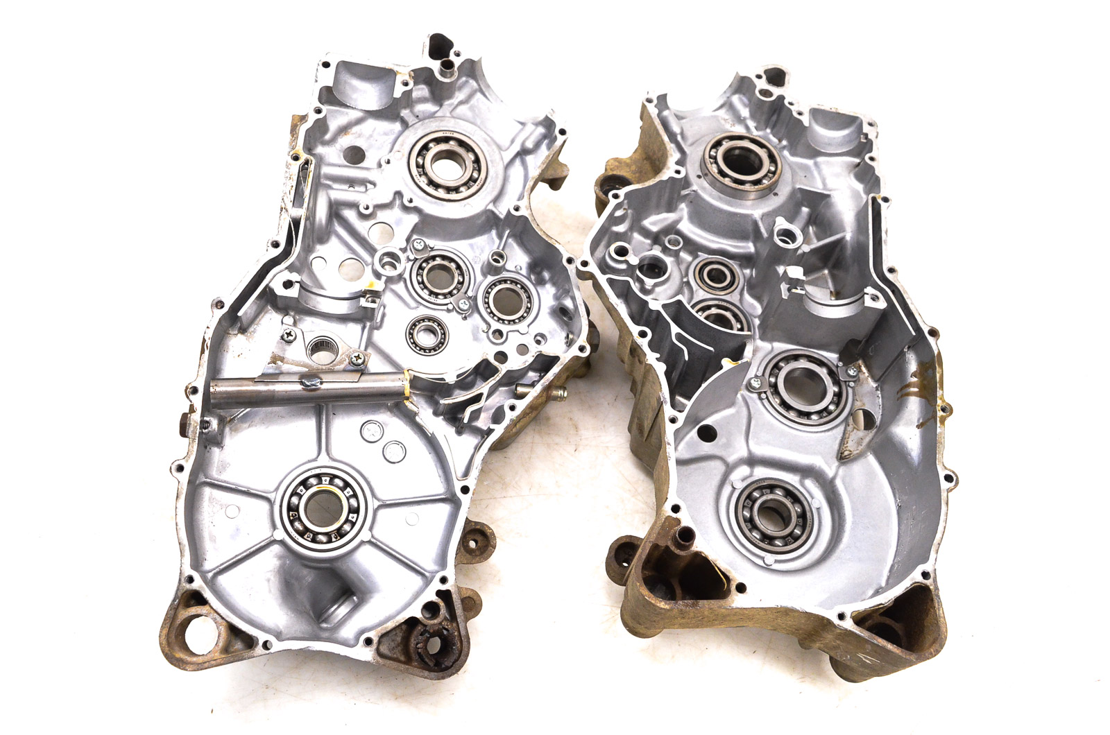 92 Suzuki Quadrunner 250 2x4 Crankcase Center Crank Case LTF250