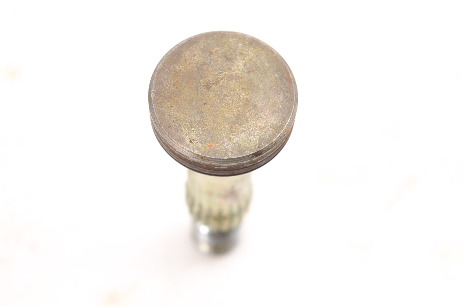 92 Suzuki Quadrunner 250 2x4 Front Axle Stud LTF250