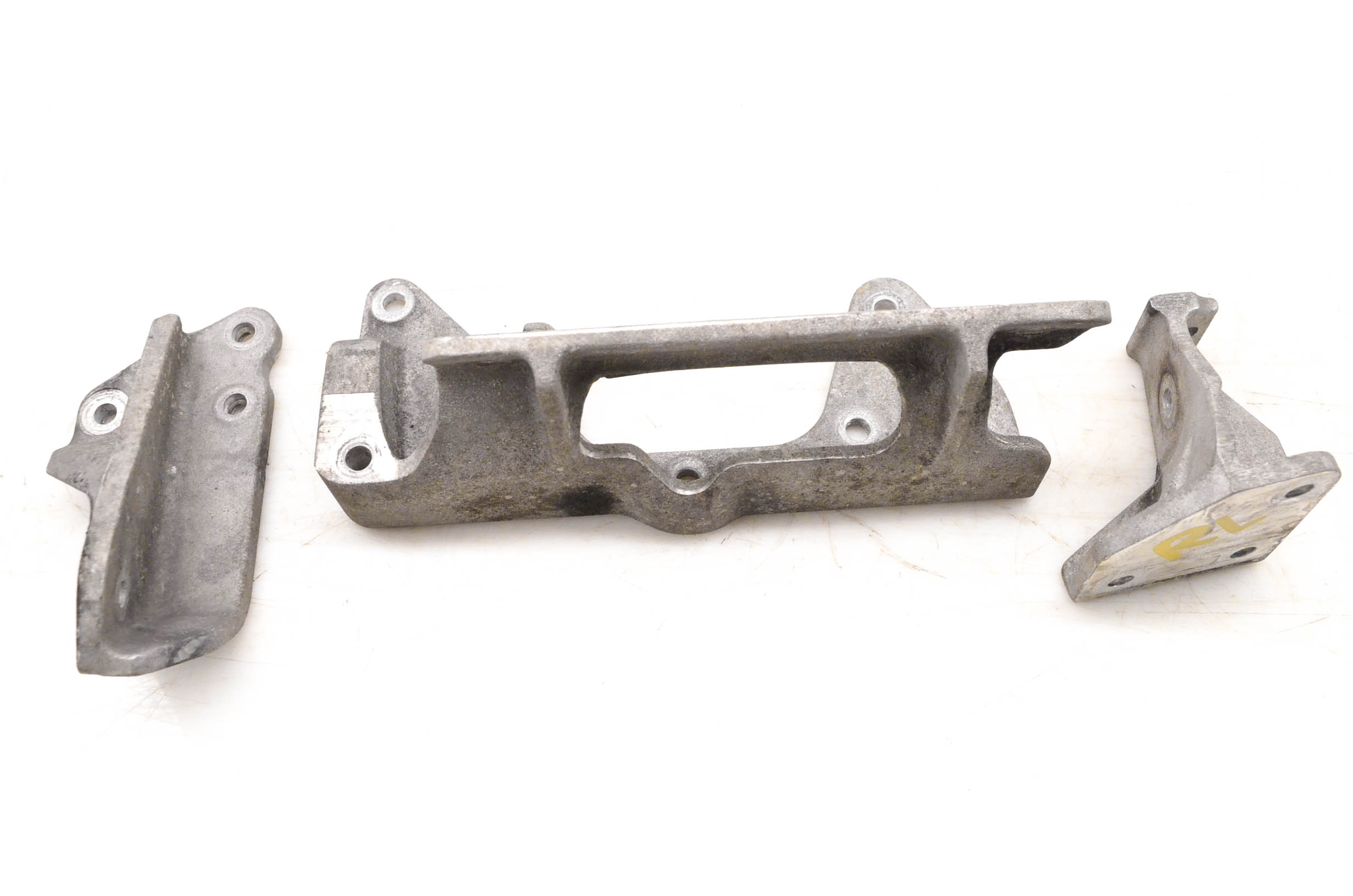 03 Arctic Cat ZR 900 Sno Pro Engine Motor Support Brackets Mounts 121"
