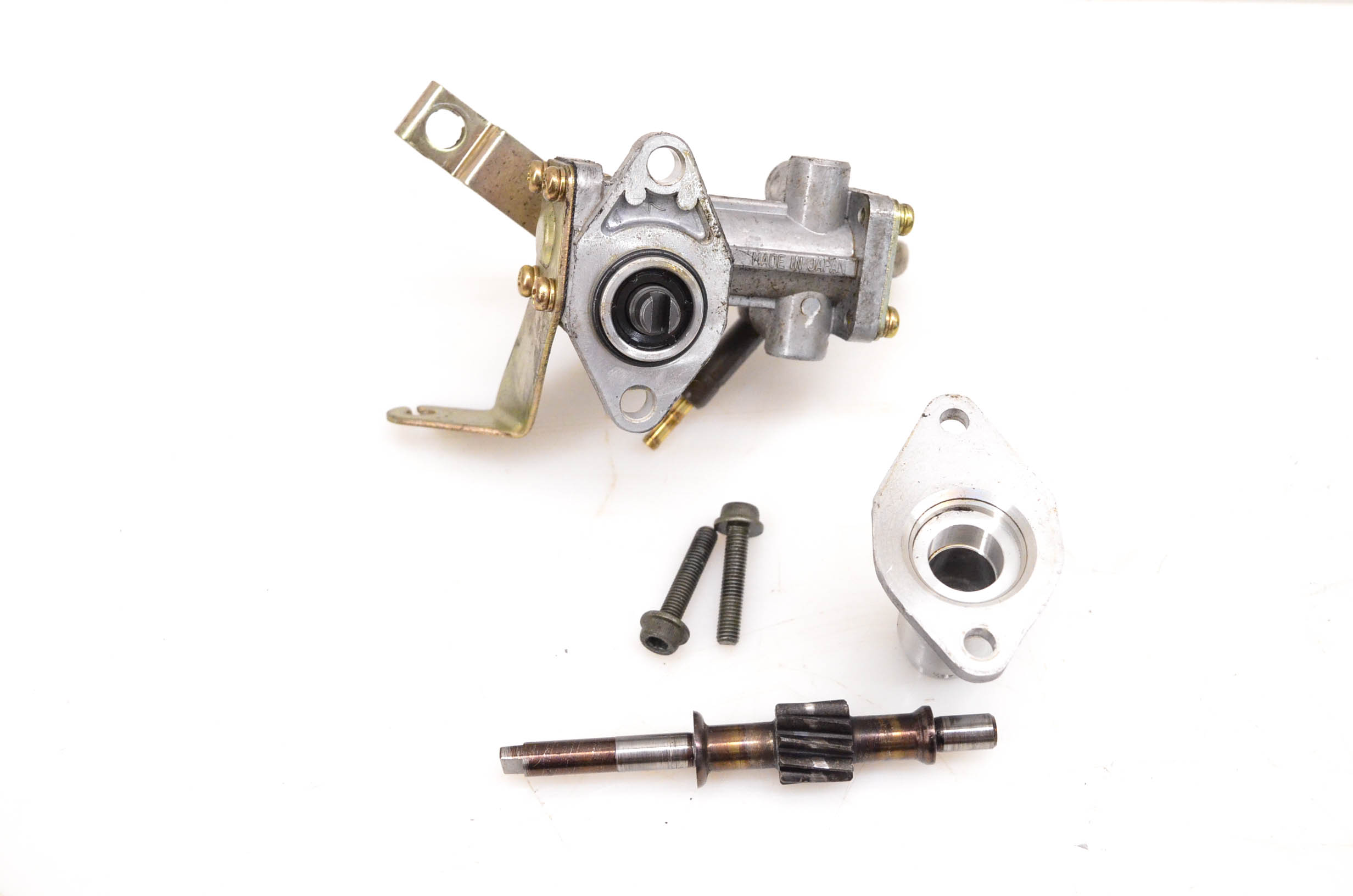 03 Arctic Cat Z 570 Oil Pump