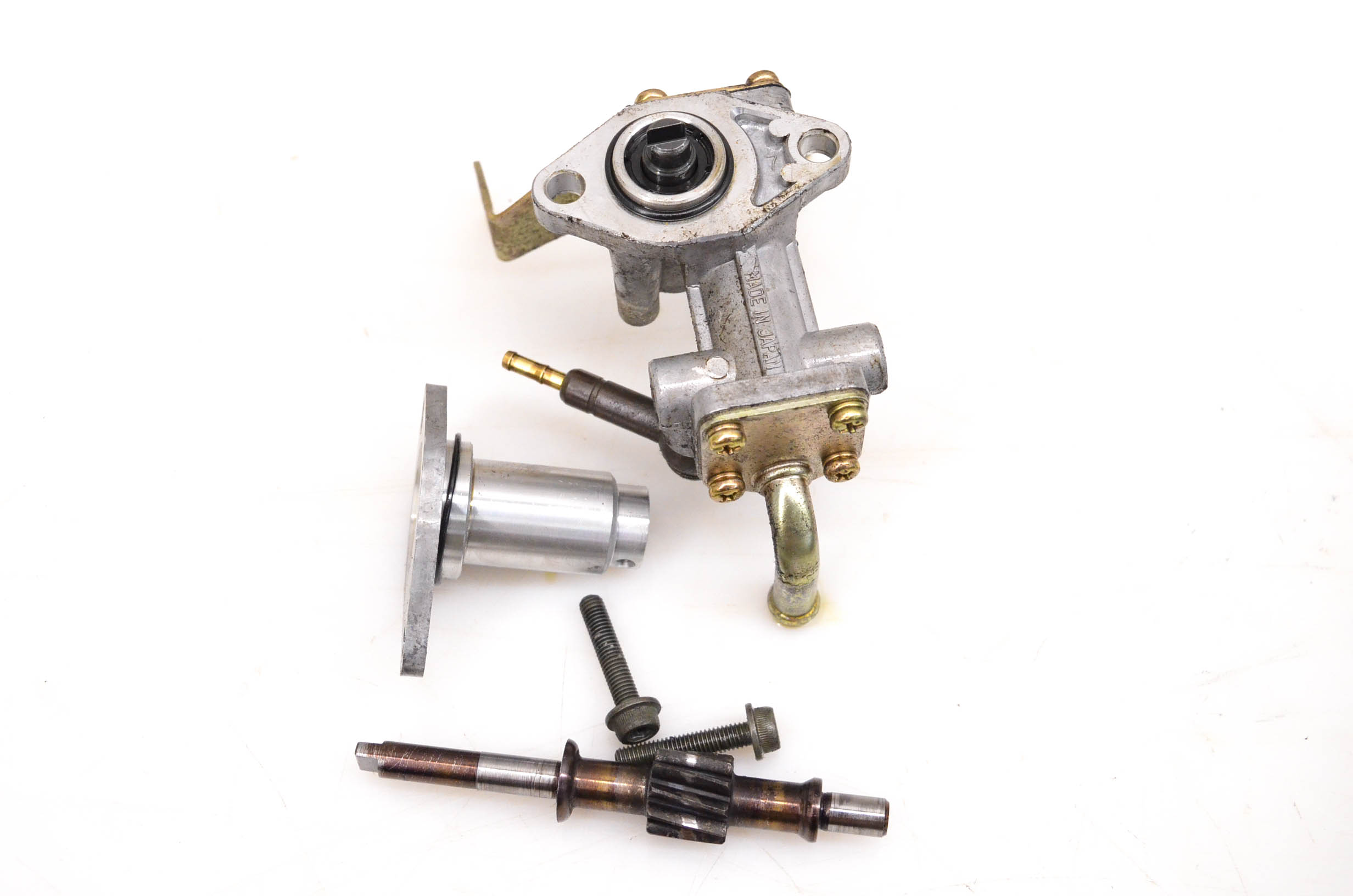 03 Arctic Cat Z 570 Oil Pump