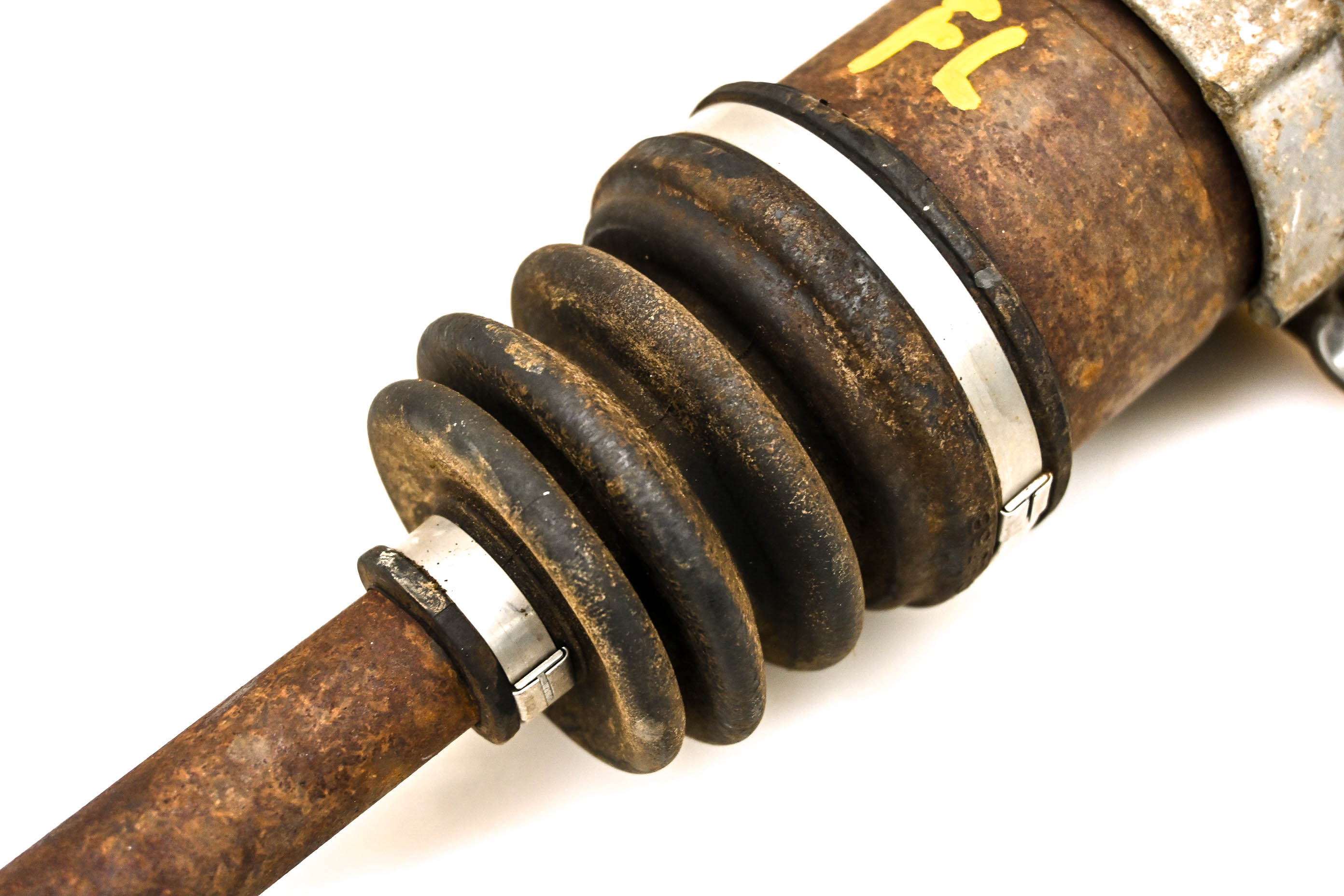 04 Kubota RTV900W Front Right Left Cv Axle