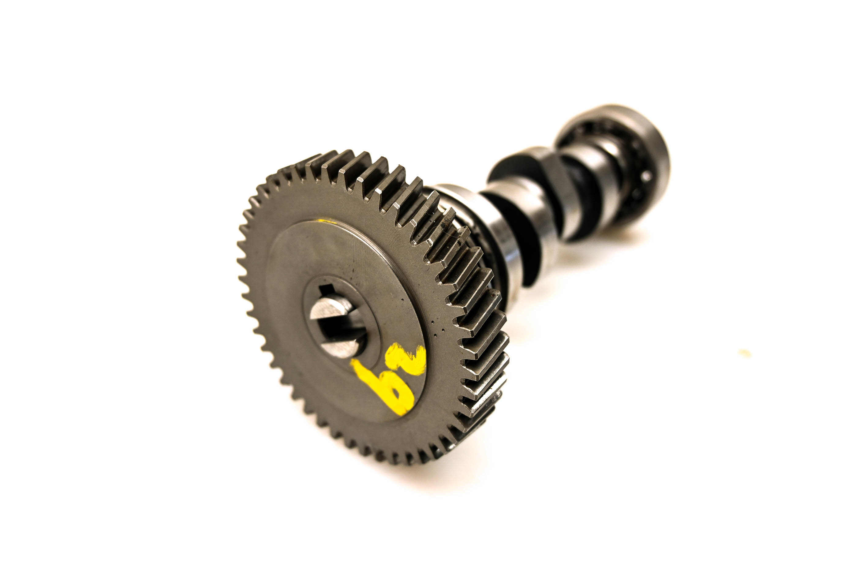 04 Kubota RTV900W Fuel Camshaft