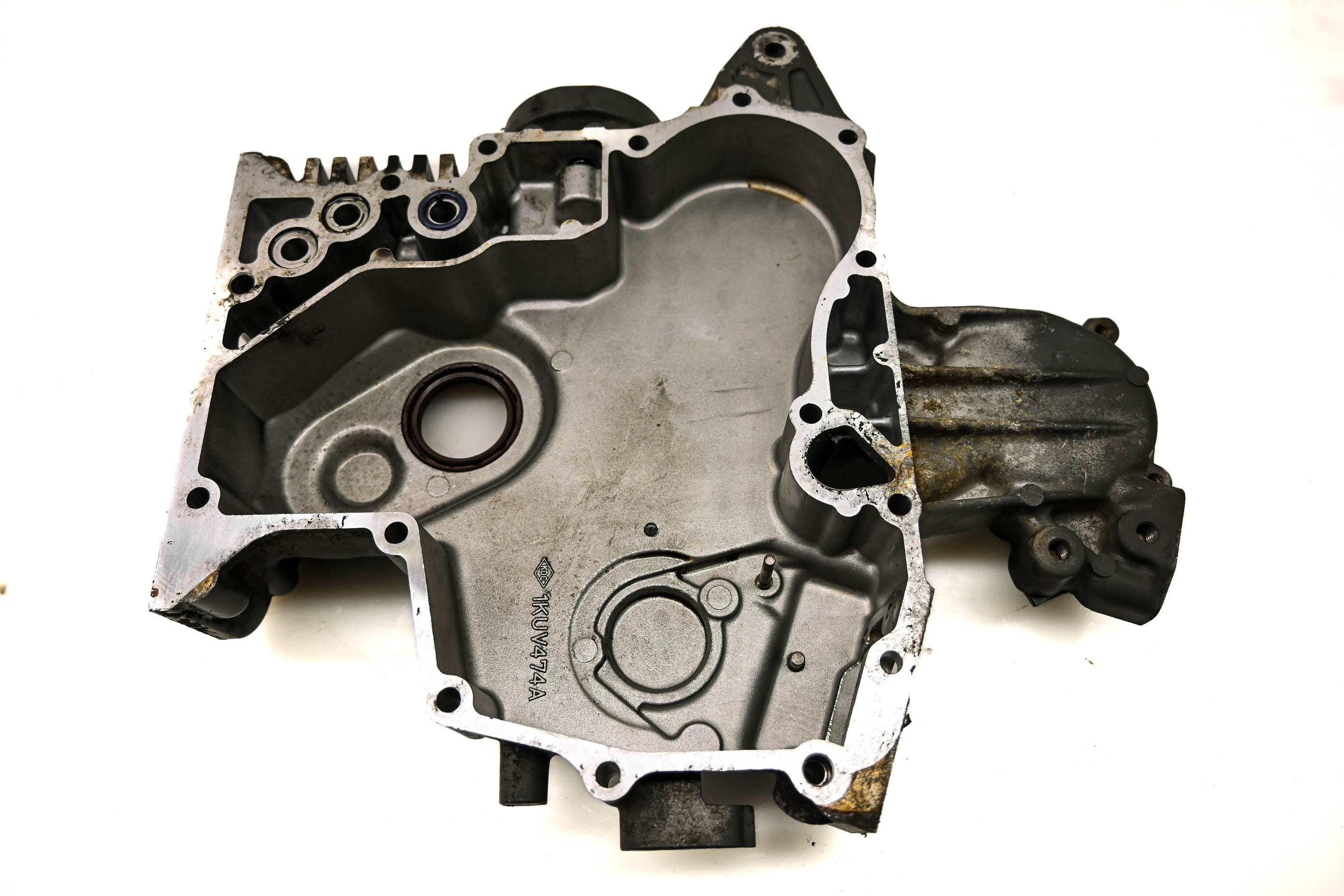 04 Kubota RTV900W Gear Case Engine Cover