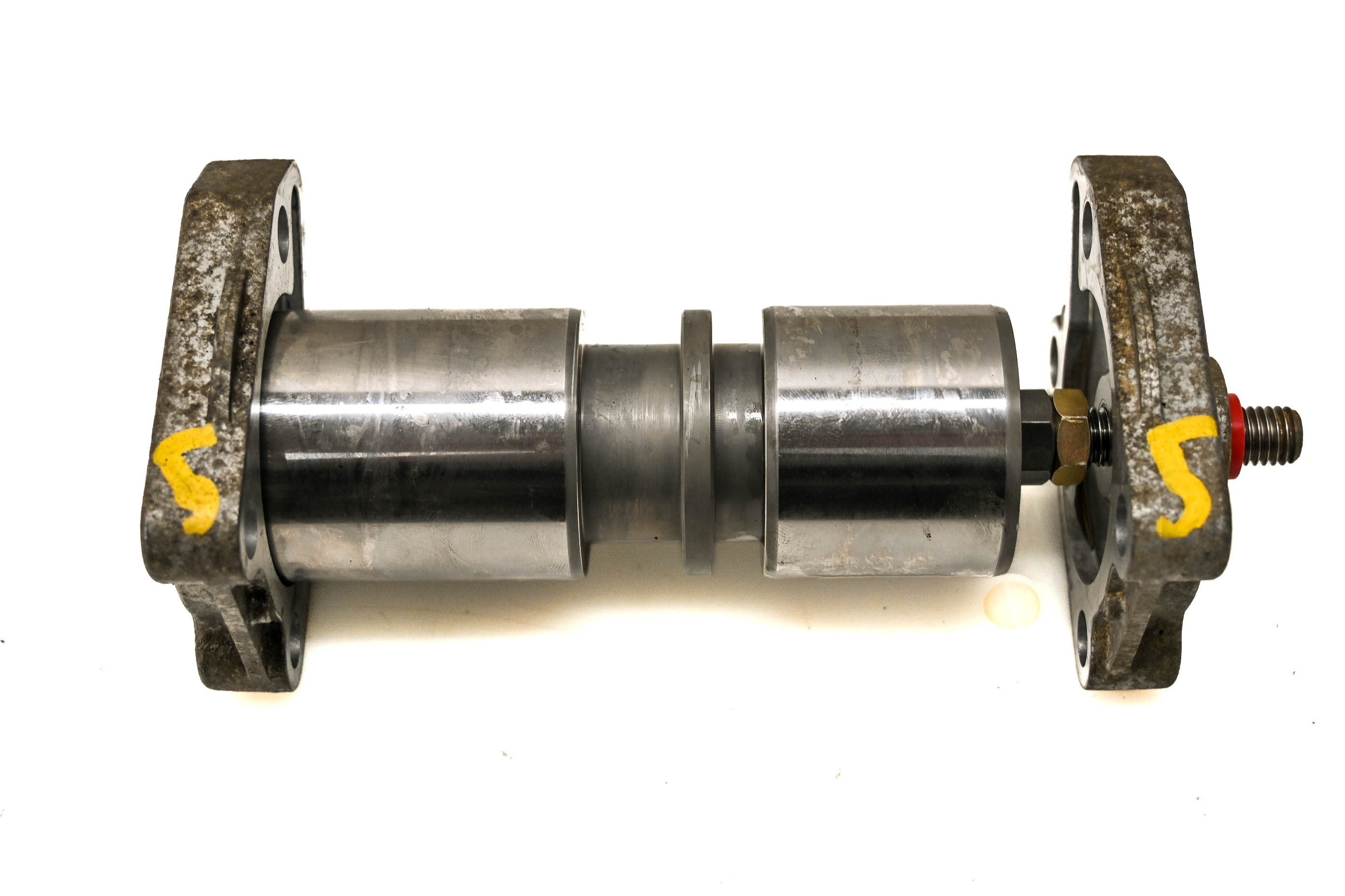 04 Kubota RTV900W Camshaft Cam Shaft