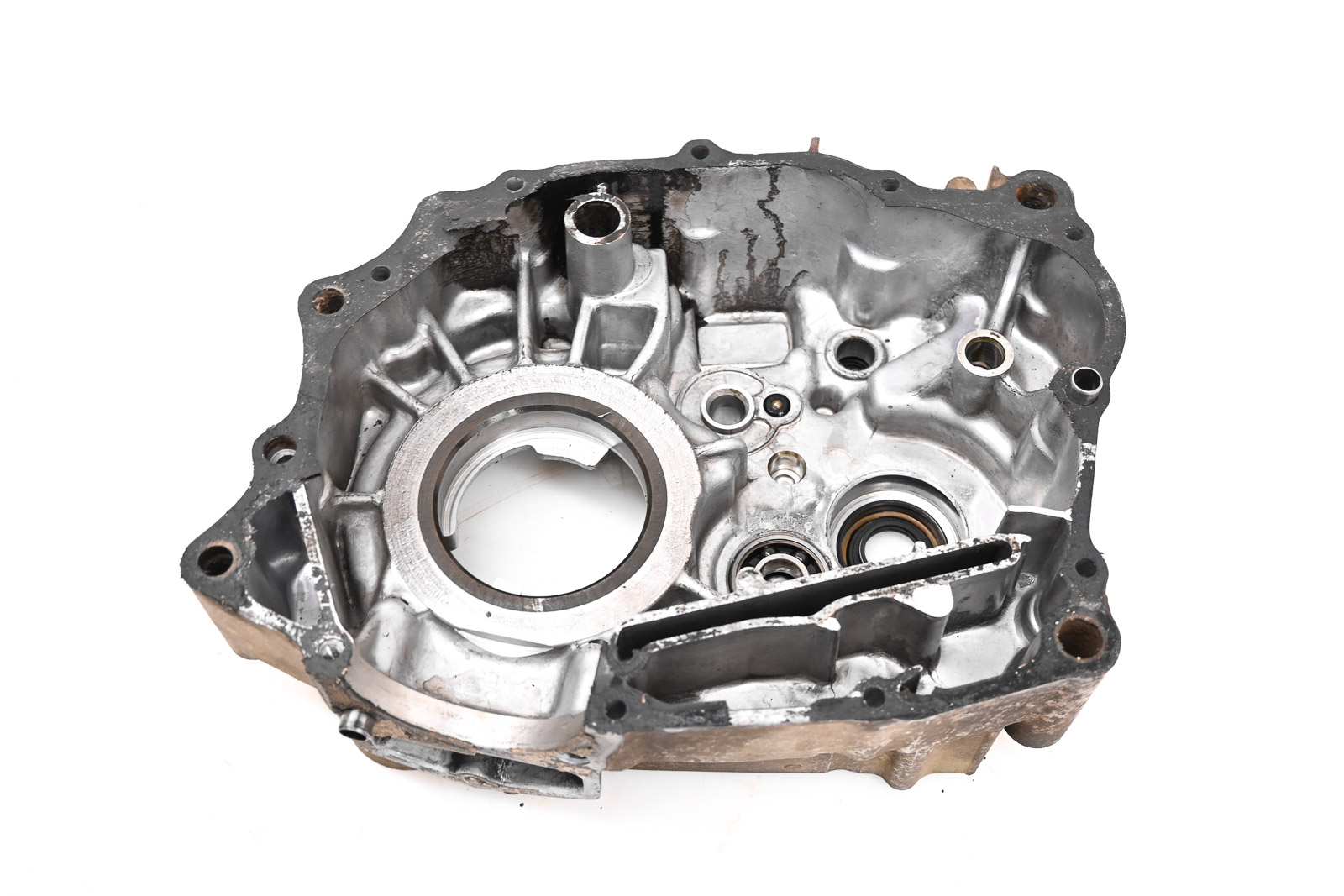 85 Honda ATC200M Crankcase Center Crank Case