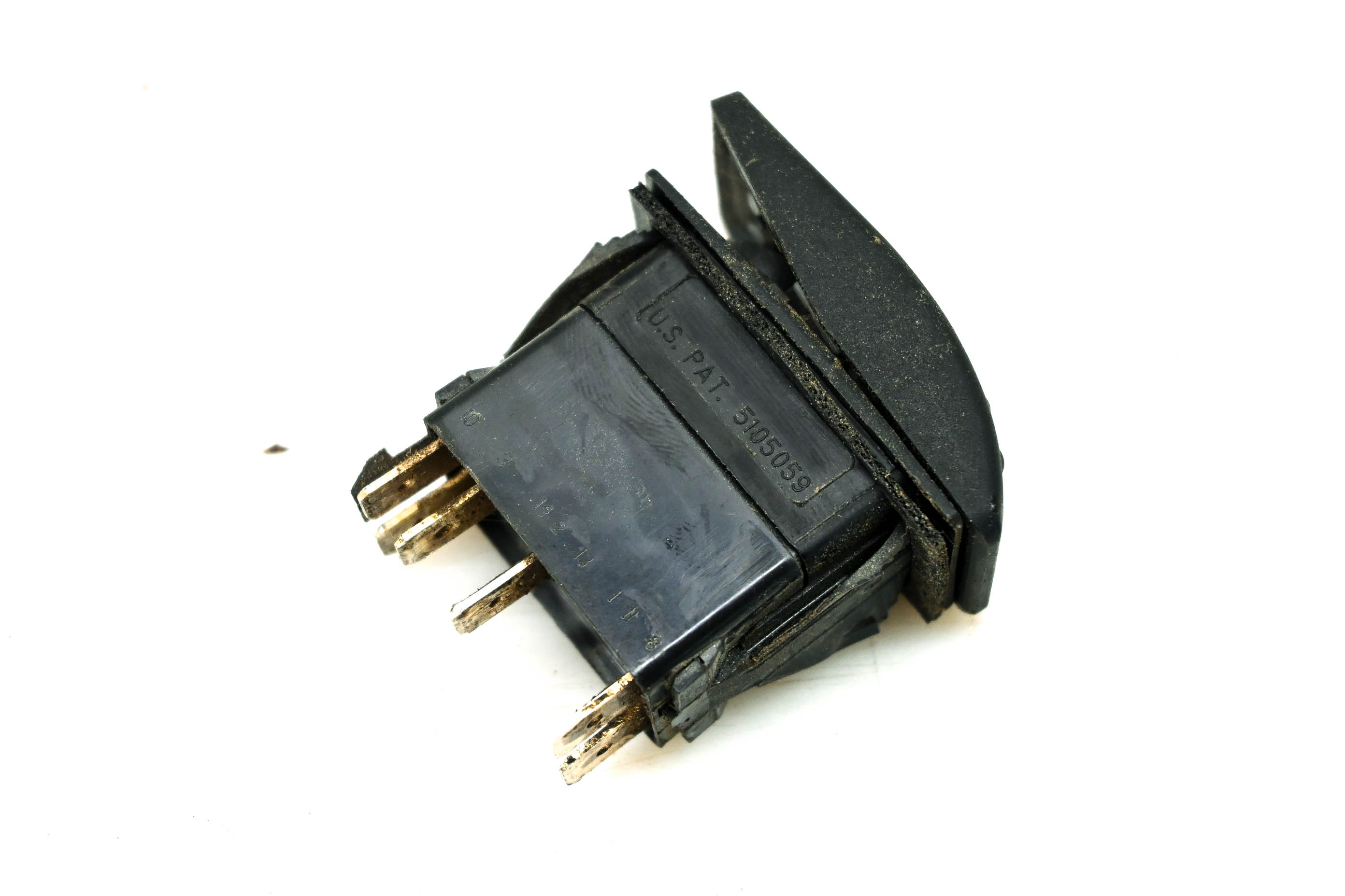 18 Can-Am Commander 1000R 4x4 Limited DPS High Low Beam Headlight Switch