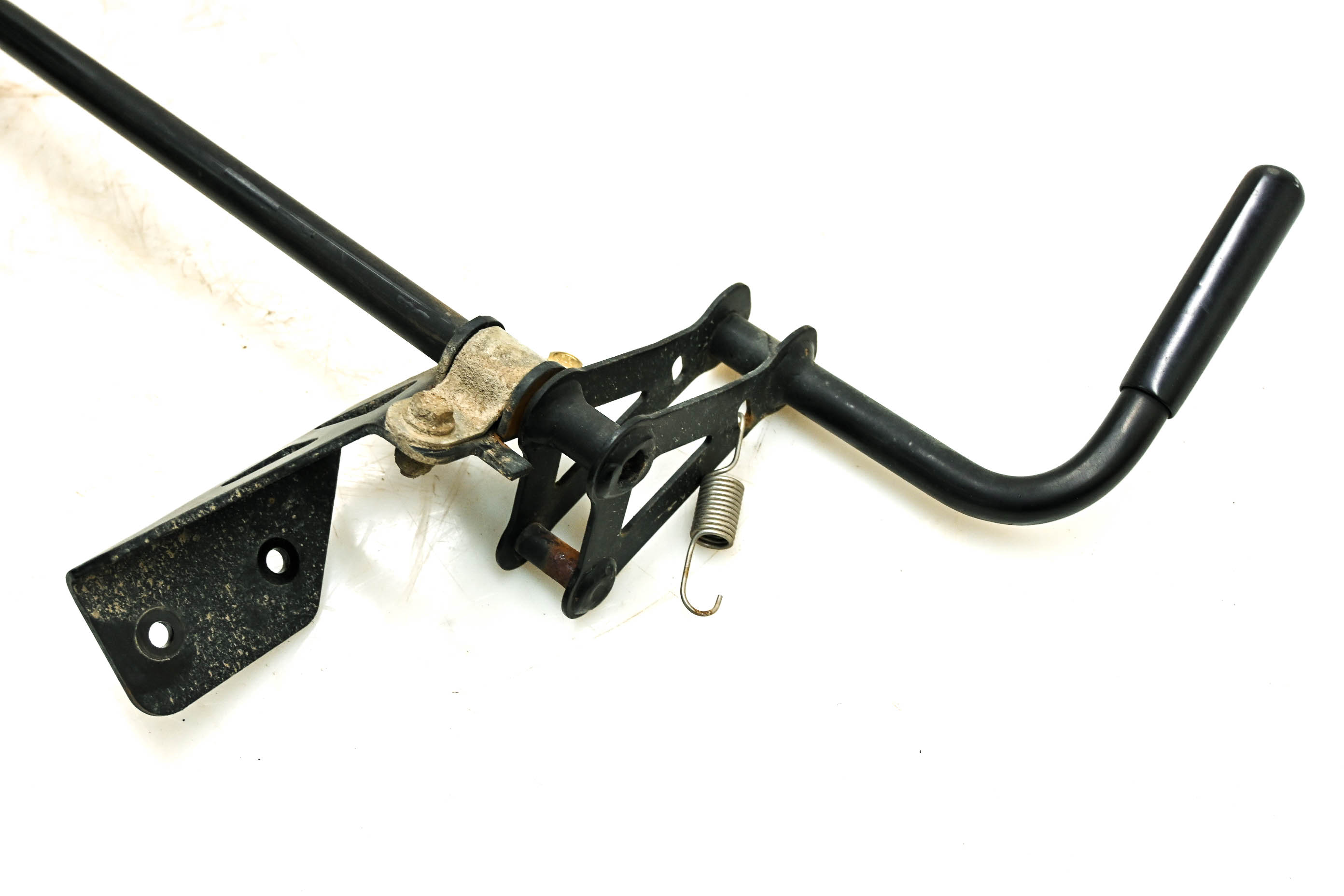 18 Can-Am Commander 1000R 4x4 Limited DPS Cargo Box Handle Bracket Mount
