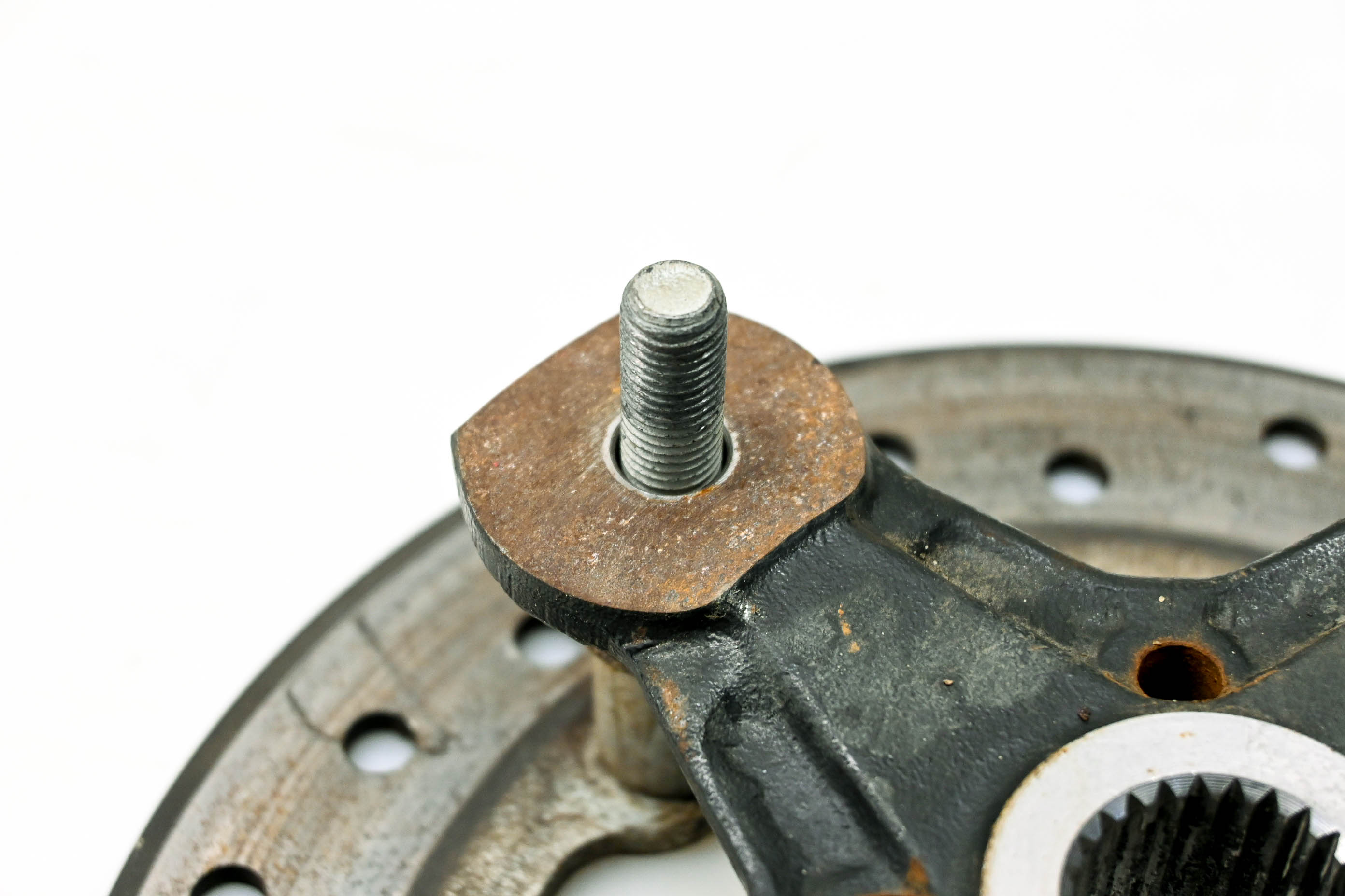 18 Can-Am Commander 1000R 4x4 Limited DPS Front Wheel Hub & Rotor Right