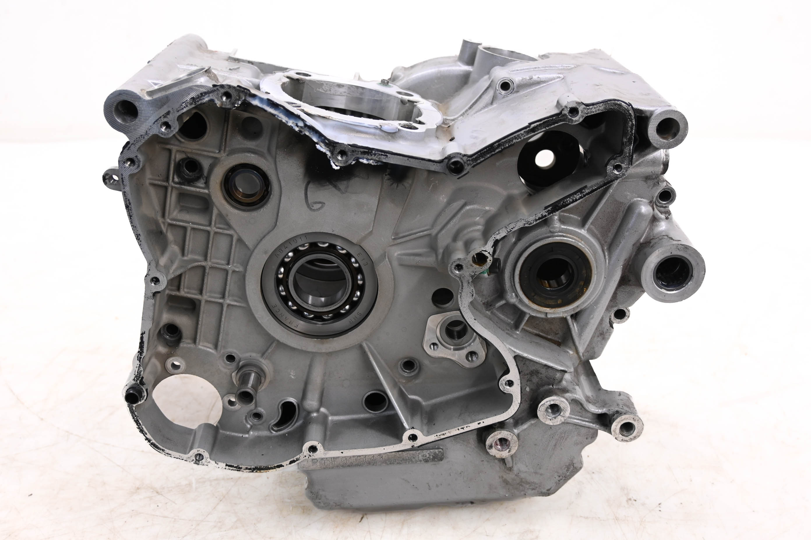 14 Ducati Monster 796 ABS Crankcase Center Crank Case