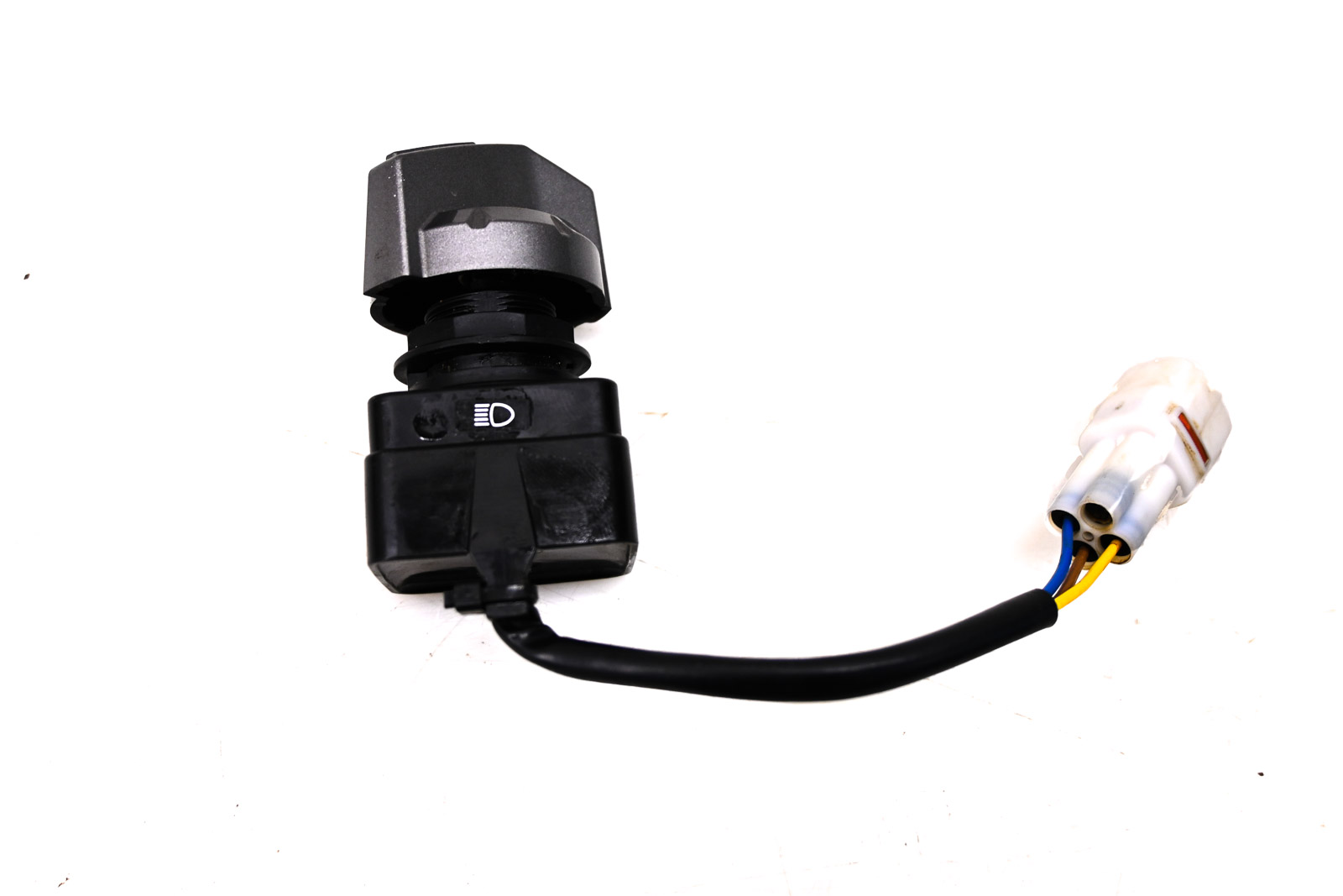 18 Yamaha YXZ1000R EPS 4x4 Front Headlight On Off Switch
