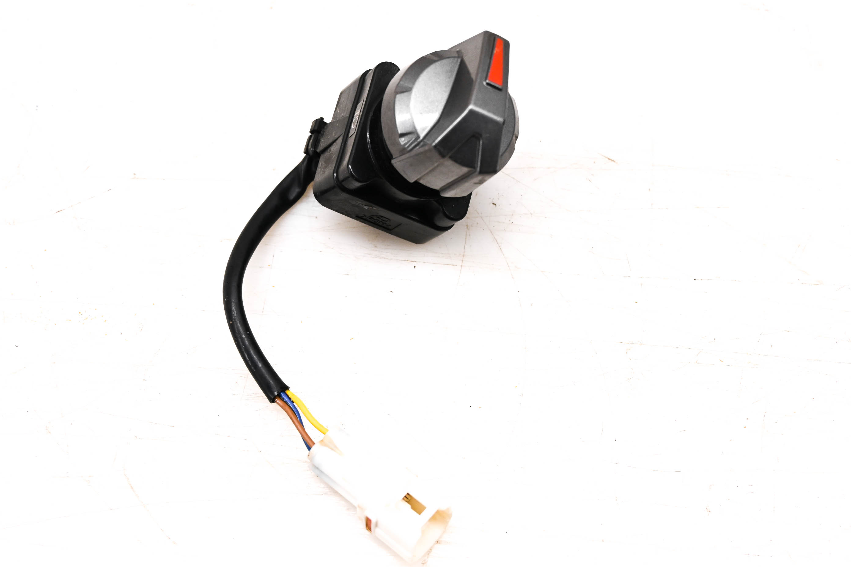 16 Yamaha YXZ1000R EPS 4x4 Headlight On Off Switch
