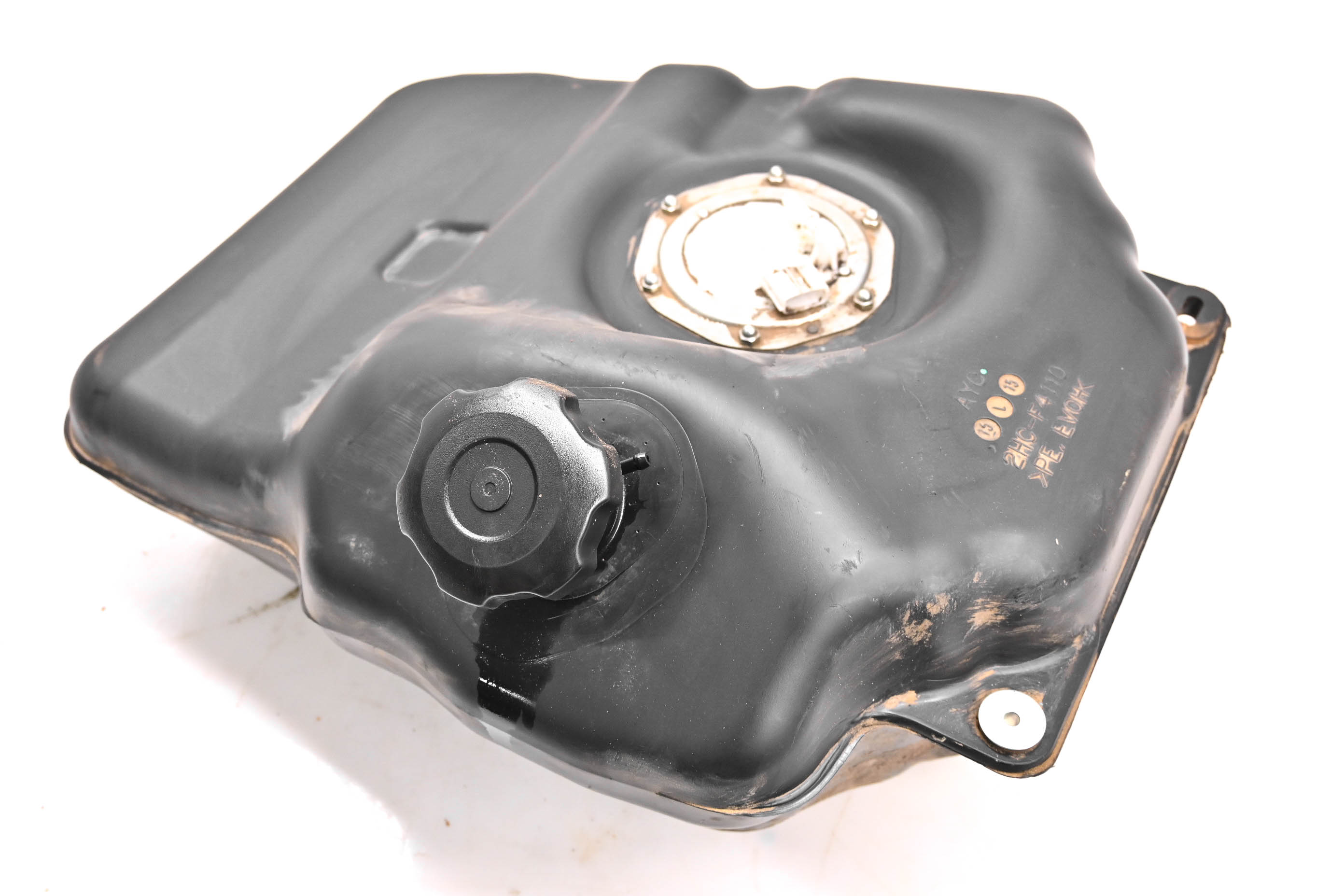 16 Yamaha YXZ1000R EPS 4x4 Gas Tank & Fuel Pump