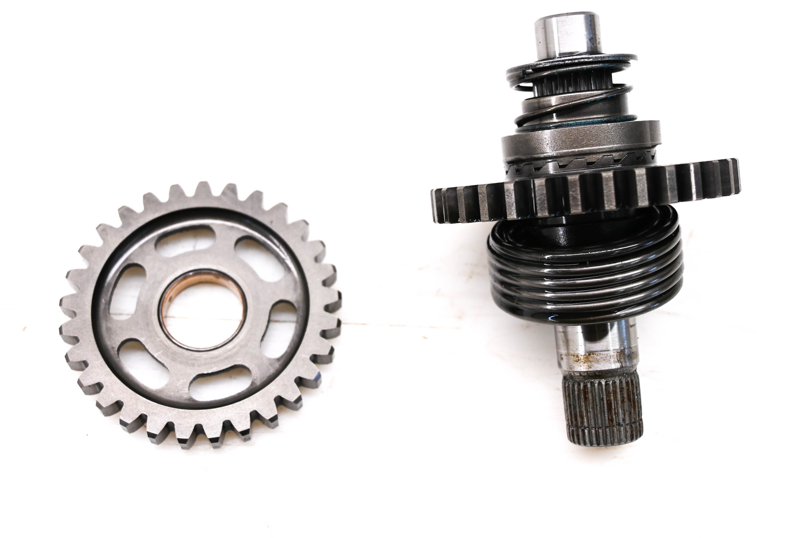 17 Yamaha YZ450F Kick Start Gear Spindle