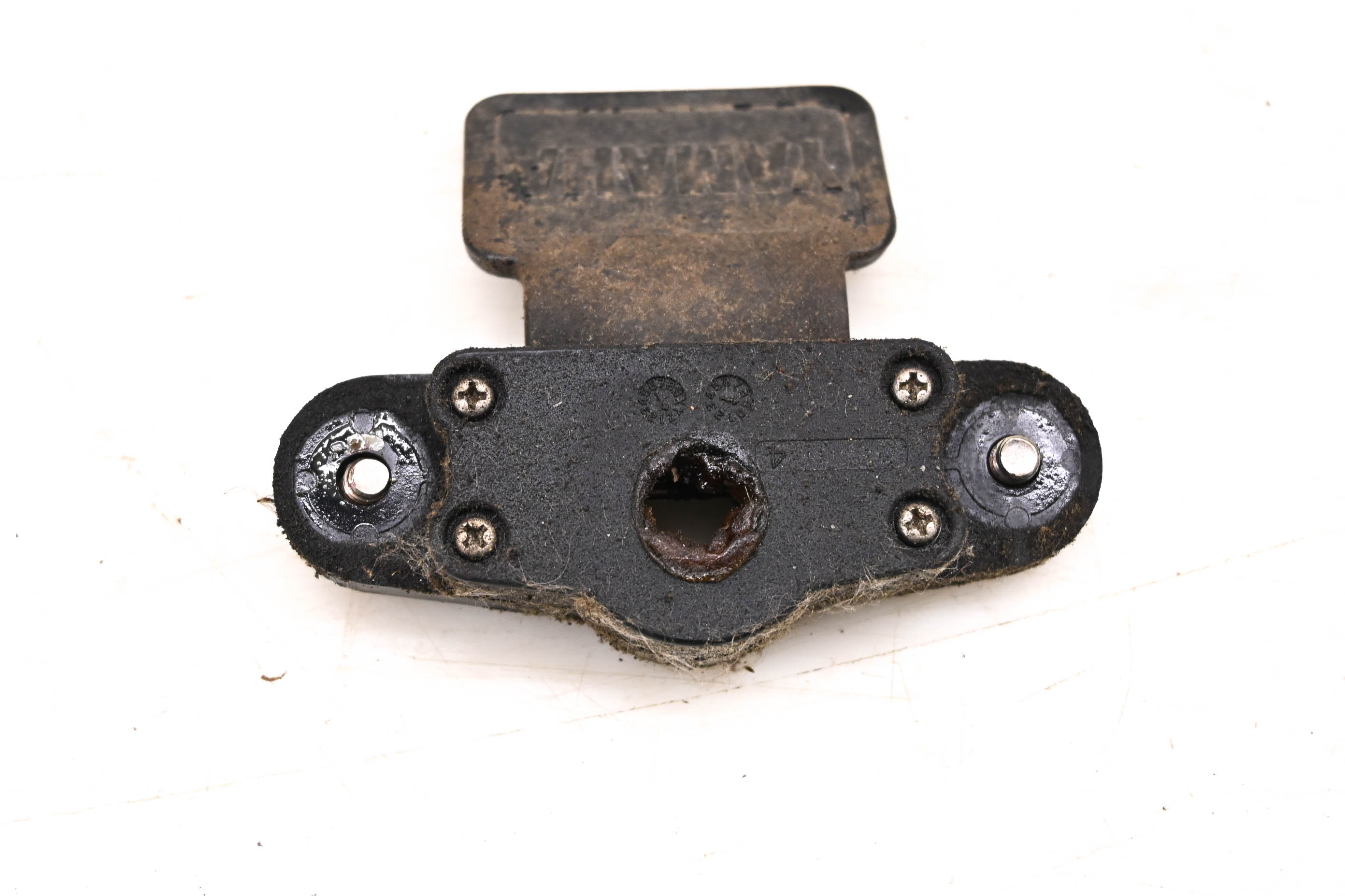 00 Yamaha Waverunner XL800 Hood Latch XA800