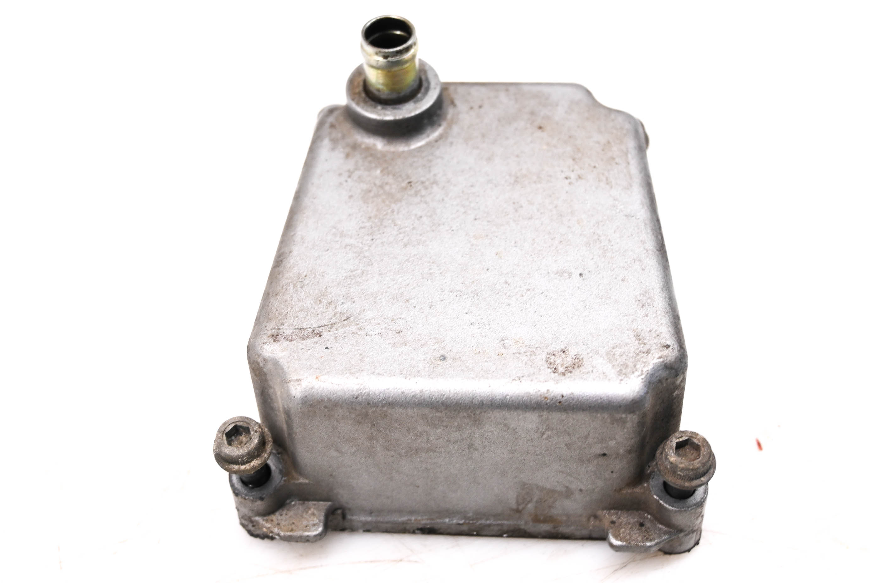 03 Suzuki GSXR600 Crankcase Breather Box Vent