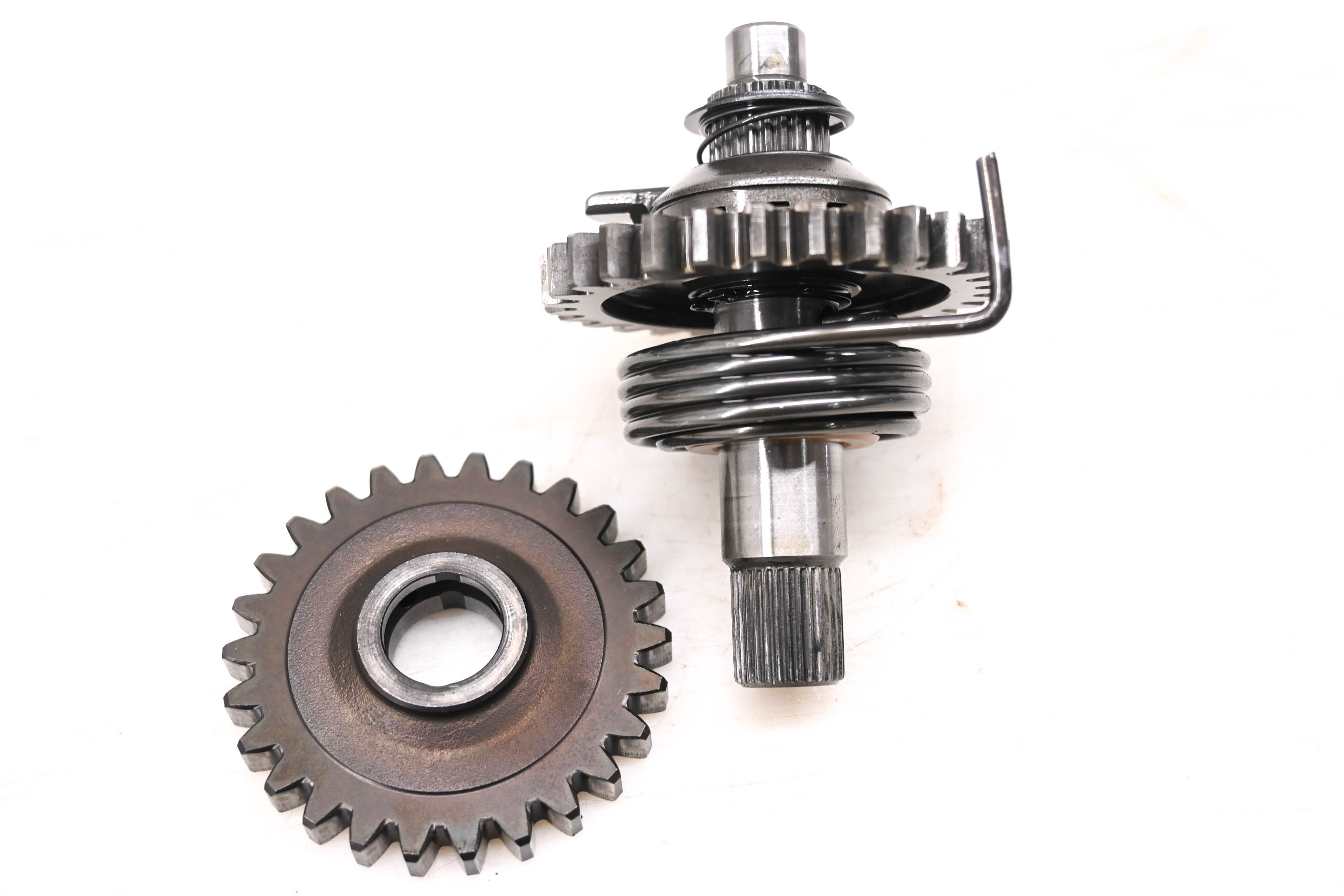 04 Kawasaki KX250F Kick Start Gear Spindle