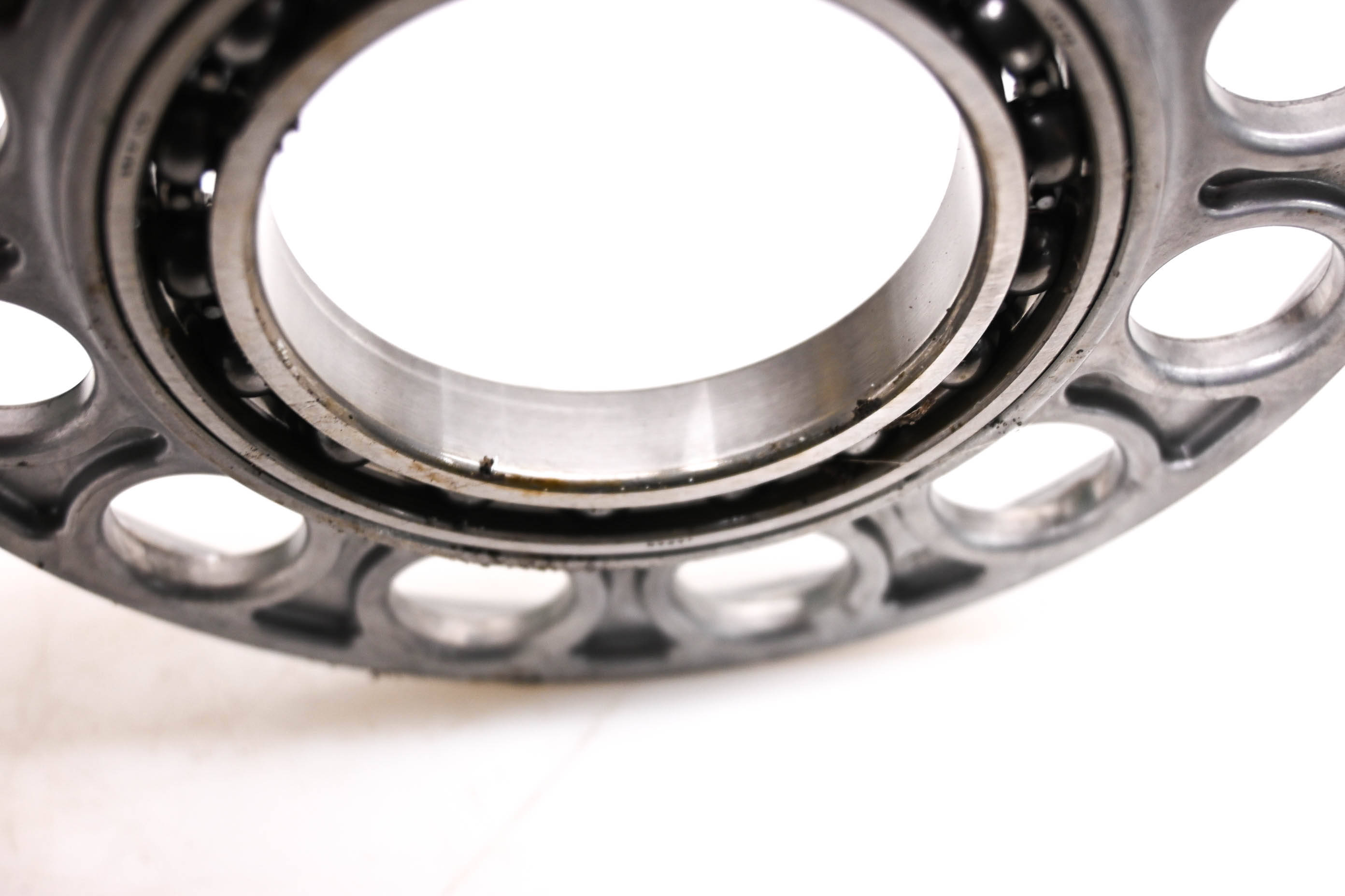05 Arctic Cat 650 V2 4x4 Front Differential Bearing Flange Cover